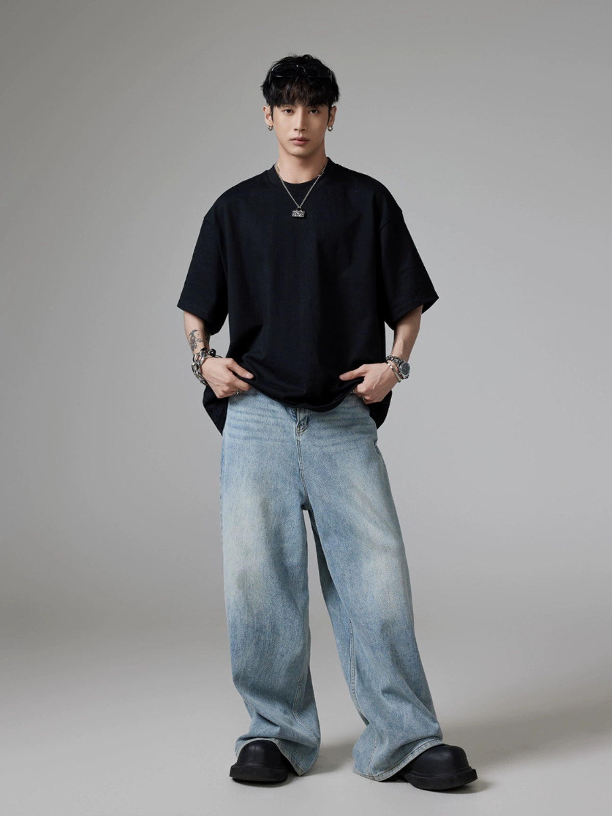 Thick Black And White Spine Pattern Oversize Short Sleeve T-Shirt WN13311