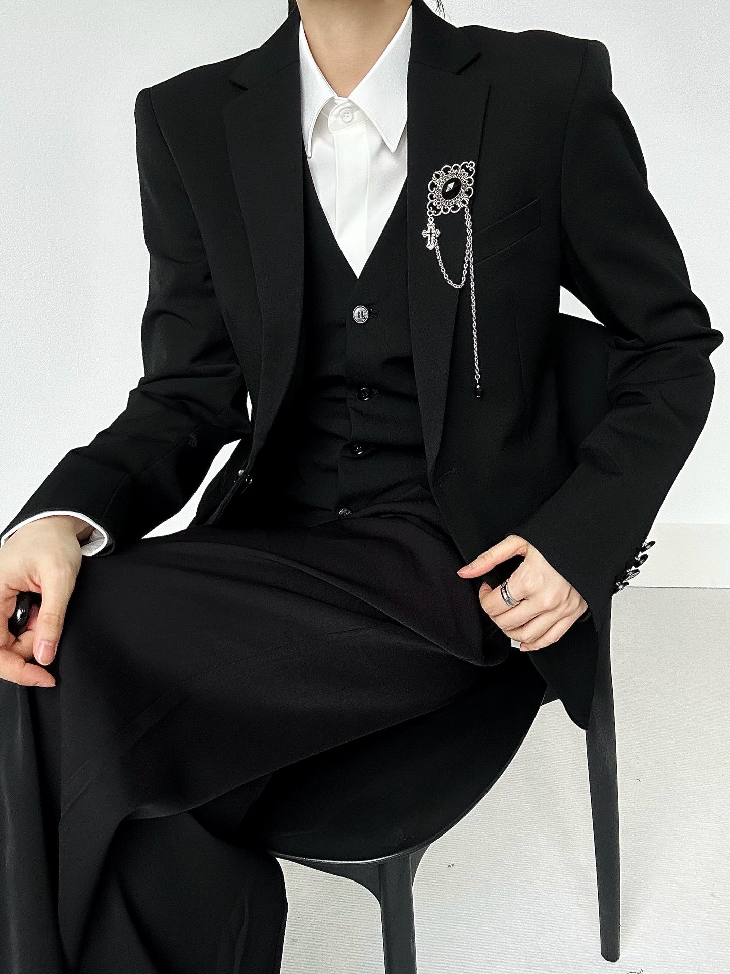 Chest Flower Brooch WN19615