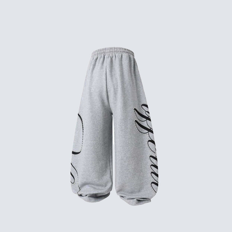 Metal Stud Graffiti Letter Print Curved Wide Leg Sweatpants WN27905