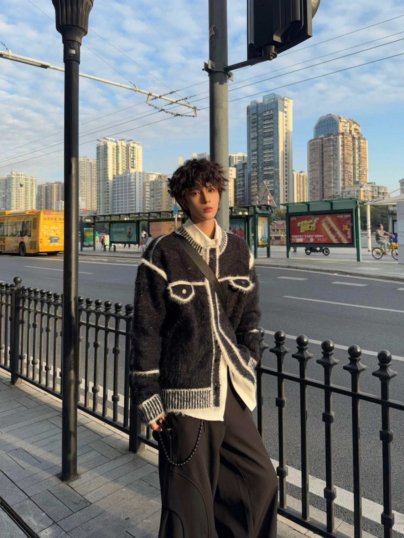 Contrast Color Design Knit Cardigan WN23147