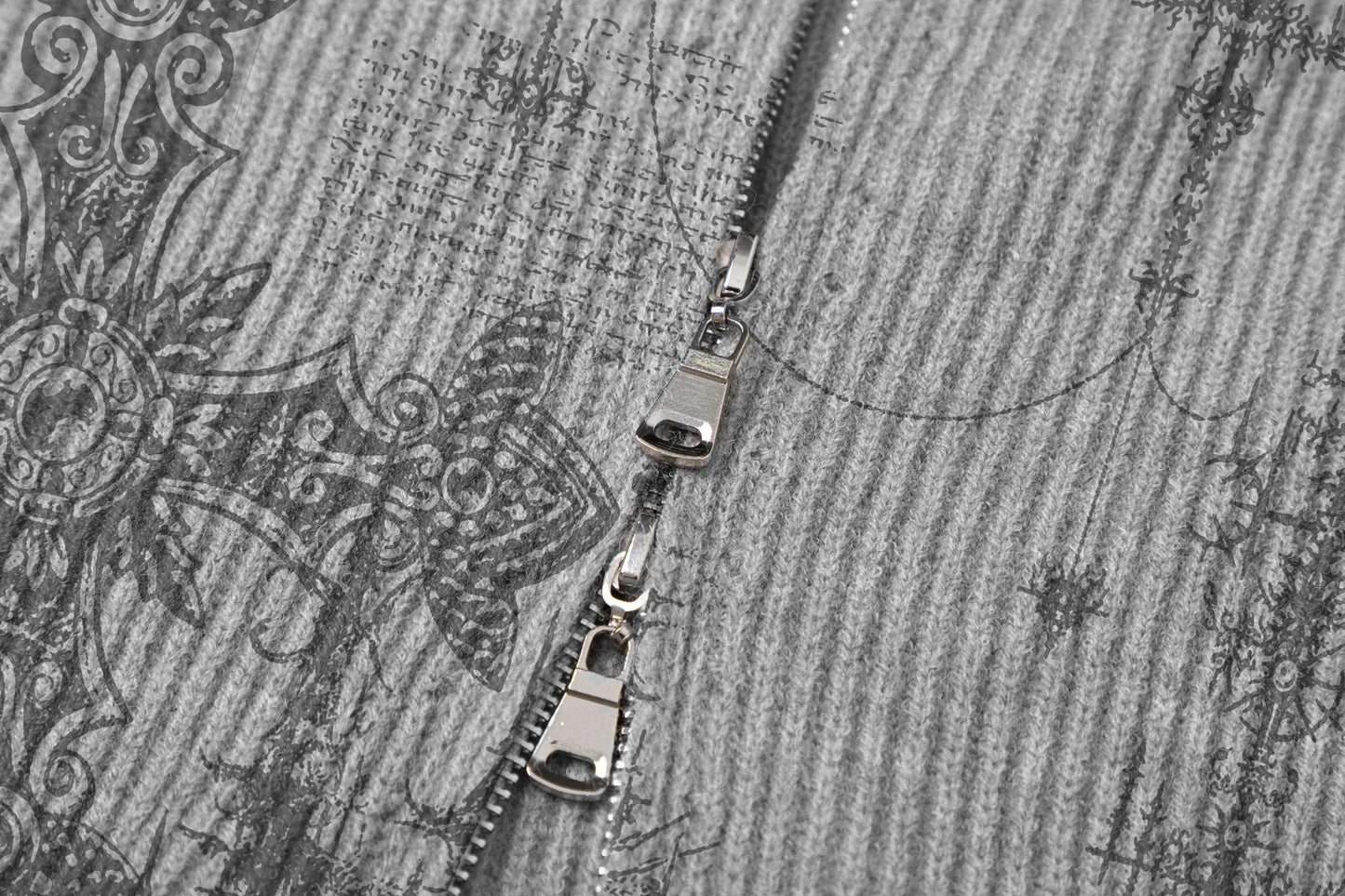 Damage Cross Pattern Zipper Knit Cardigan WN11188