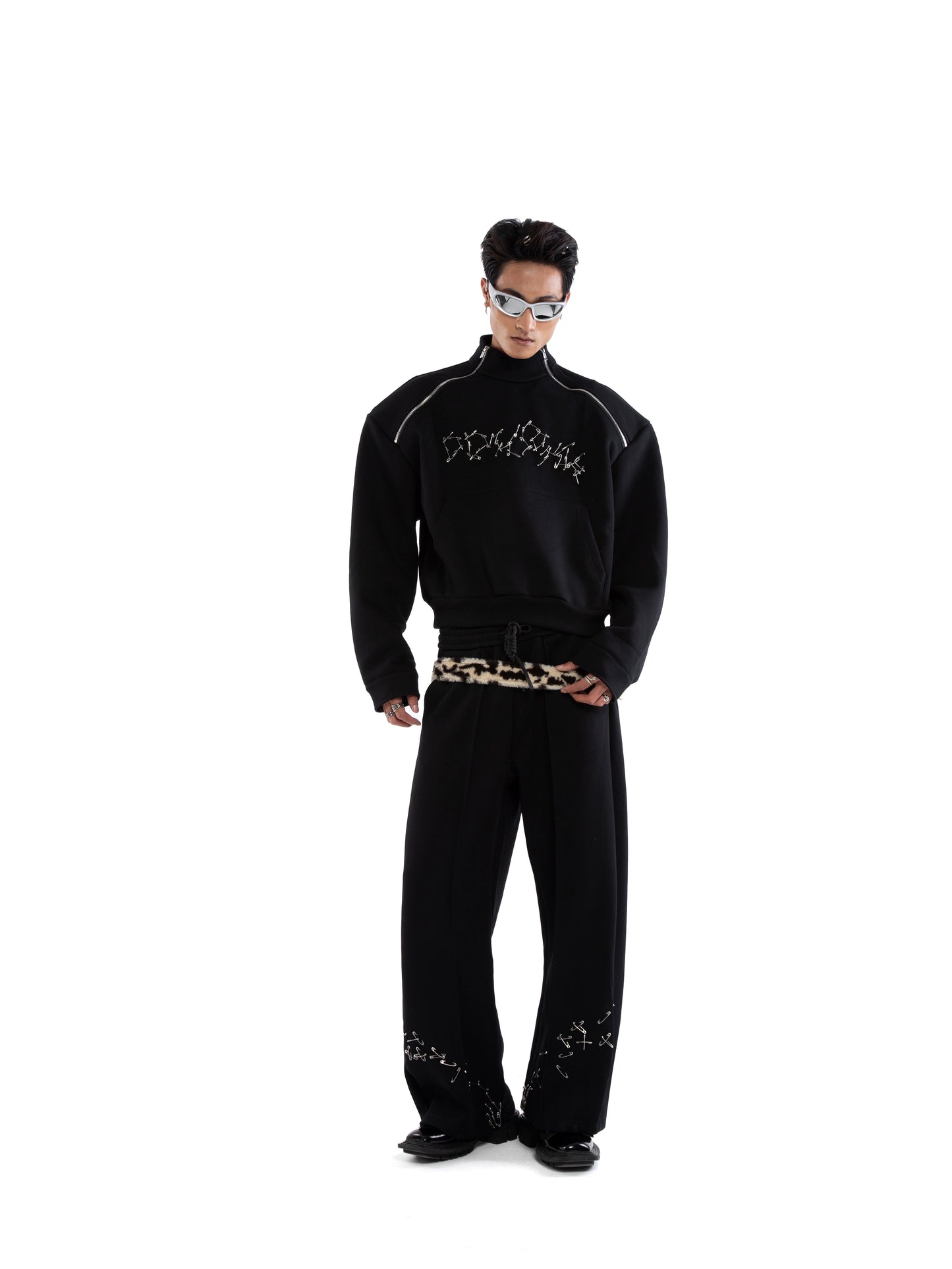 Pin Detail Stand Neck Zipper Sweatshirt &Wide Leg Pants Setup WN20649