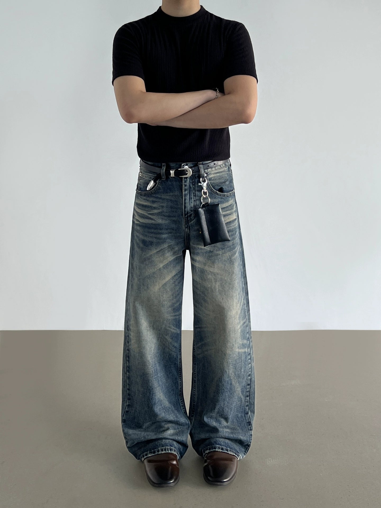 Washed Wide Leg Denim Jeans WN21206