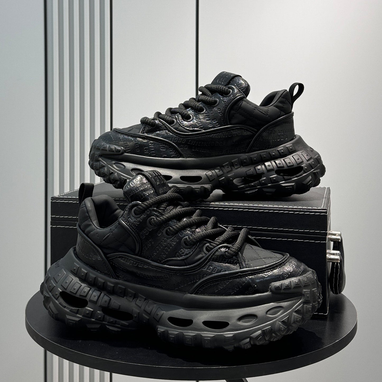 Panel Air Sole Chunky Sole Sneakers WN24668