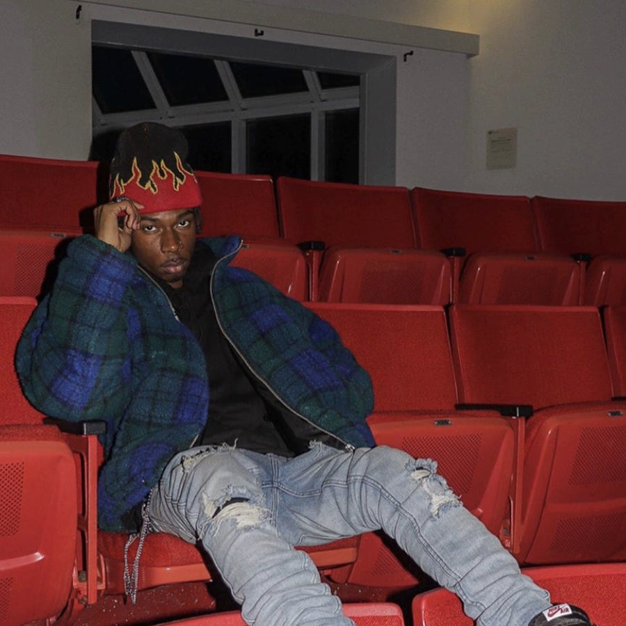 Bicolor Flame Knit Hat WN21111