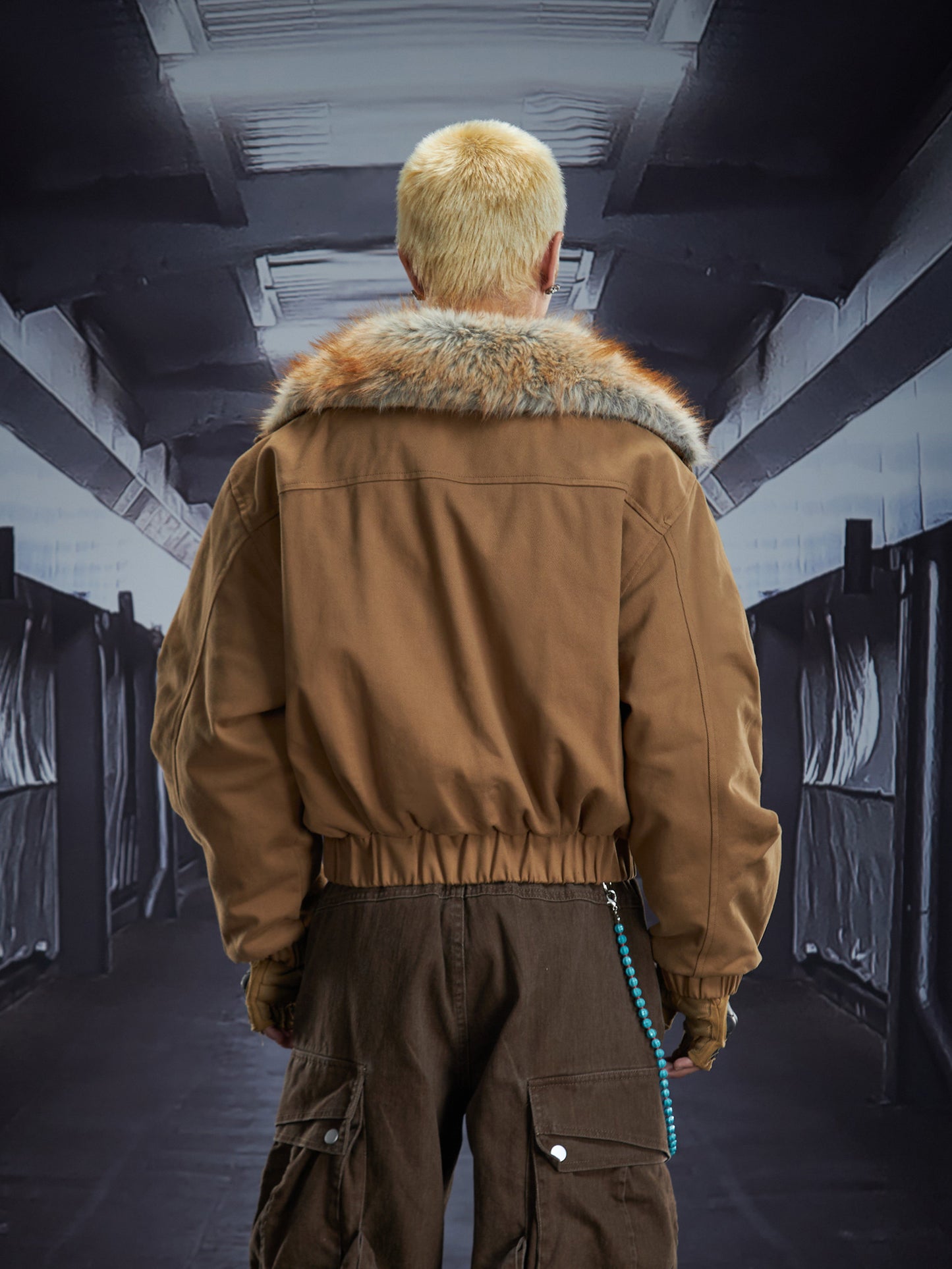 Fake Fur Collar High-Neck Zipper Cropped Puffer Jacket WN22849