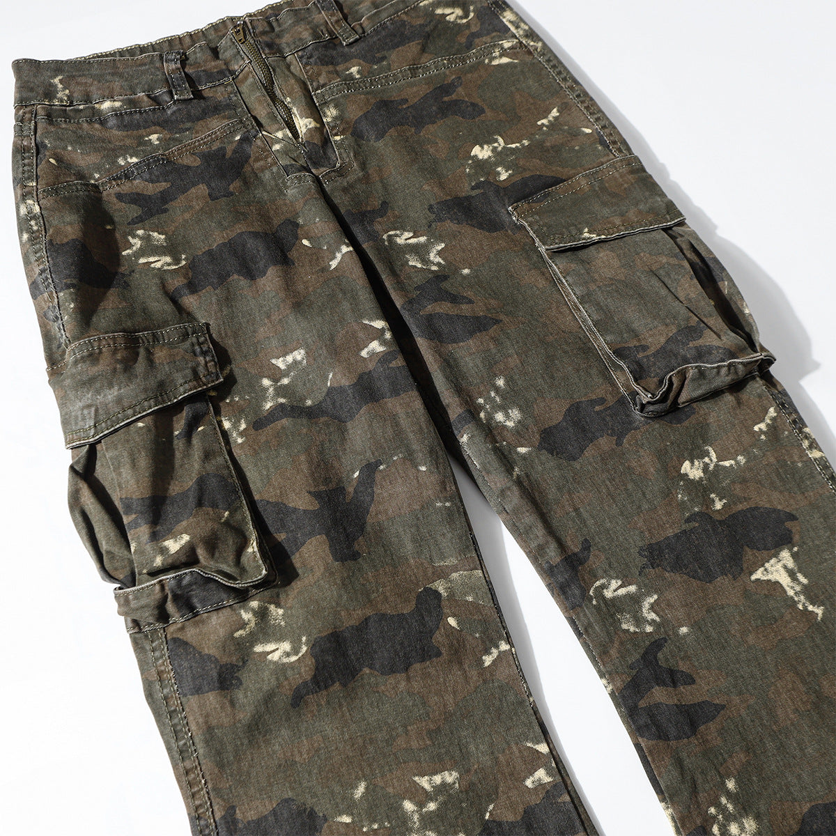 Washed Camouflage Multi-Pocket Cargo Denim Jeans WN11279