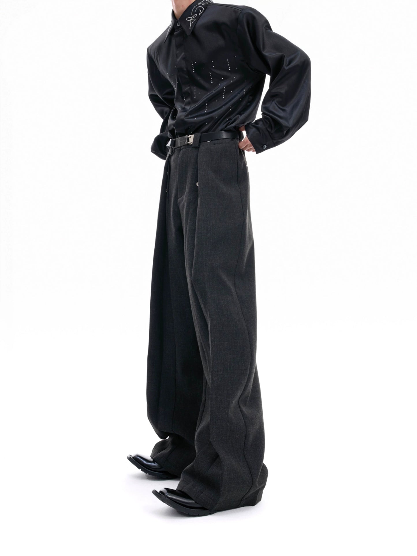 Deconstructed Pleats Straight Leg Trousers WN20679