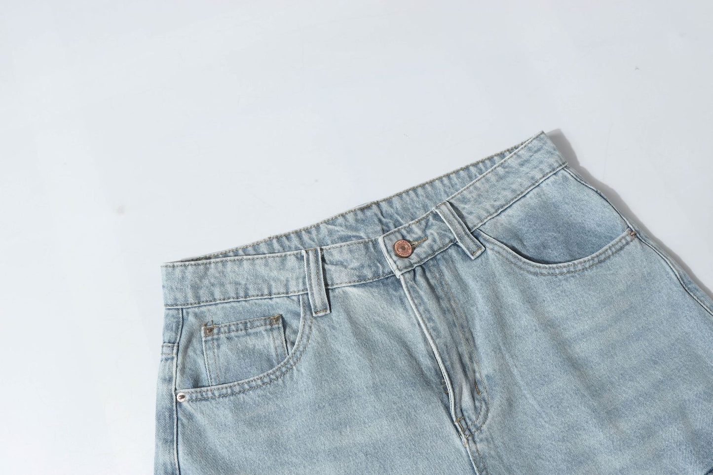 Washed Multi-Pocket Denim Half Pants WN26168