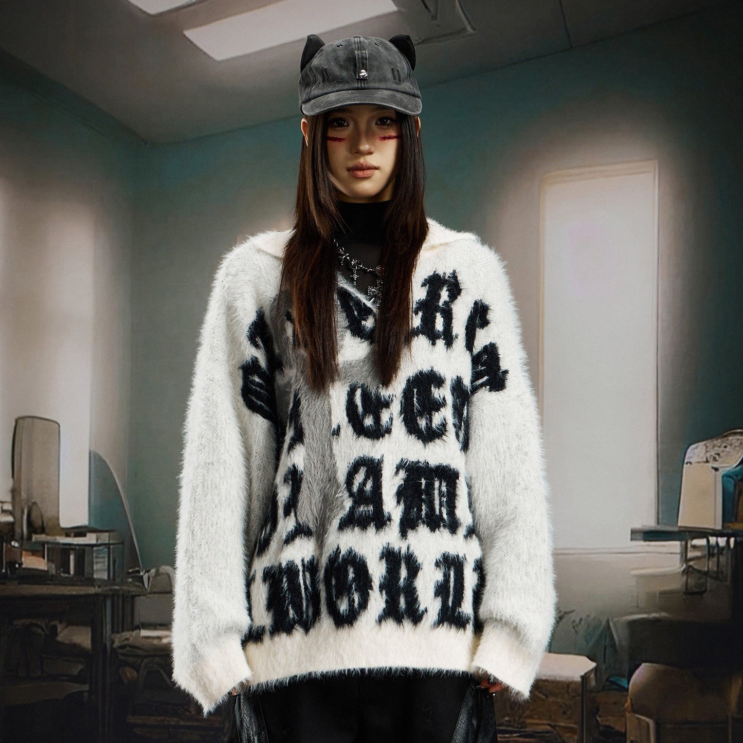 Symbol Contrast Oversize Knit Sweater WN22745