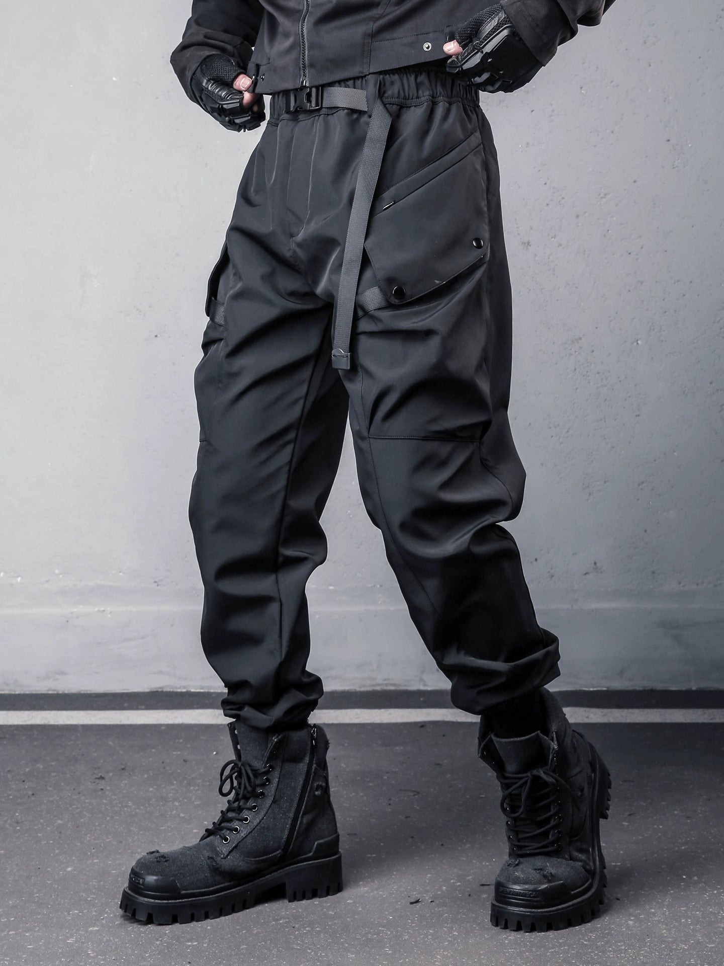 Tactical Multi-Pocket Cuffed Cargo Pants WN22455