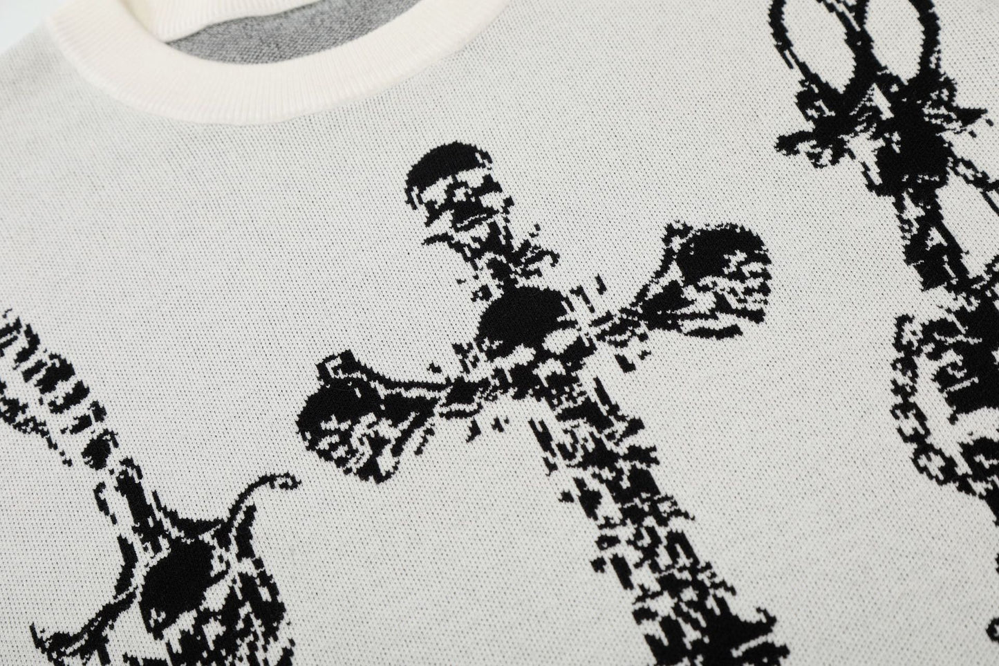 Cross Skull Graphic Short Sleeve Knit T-shirt WN25529