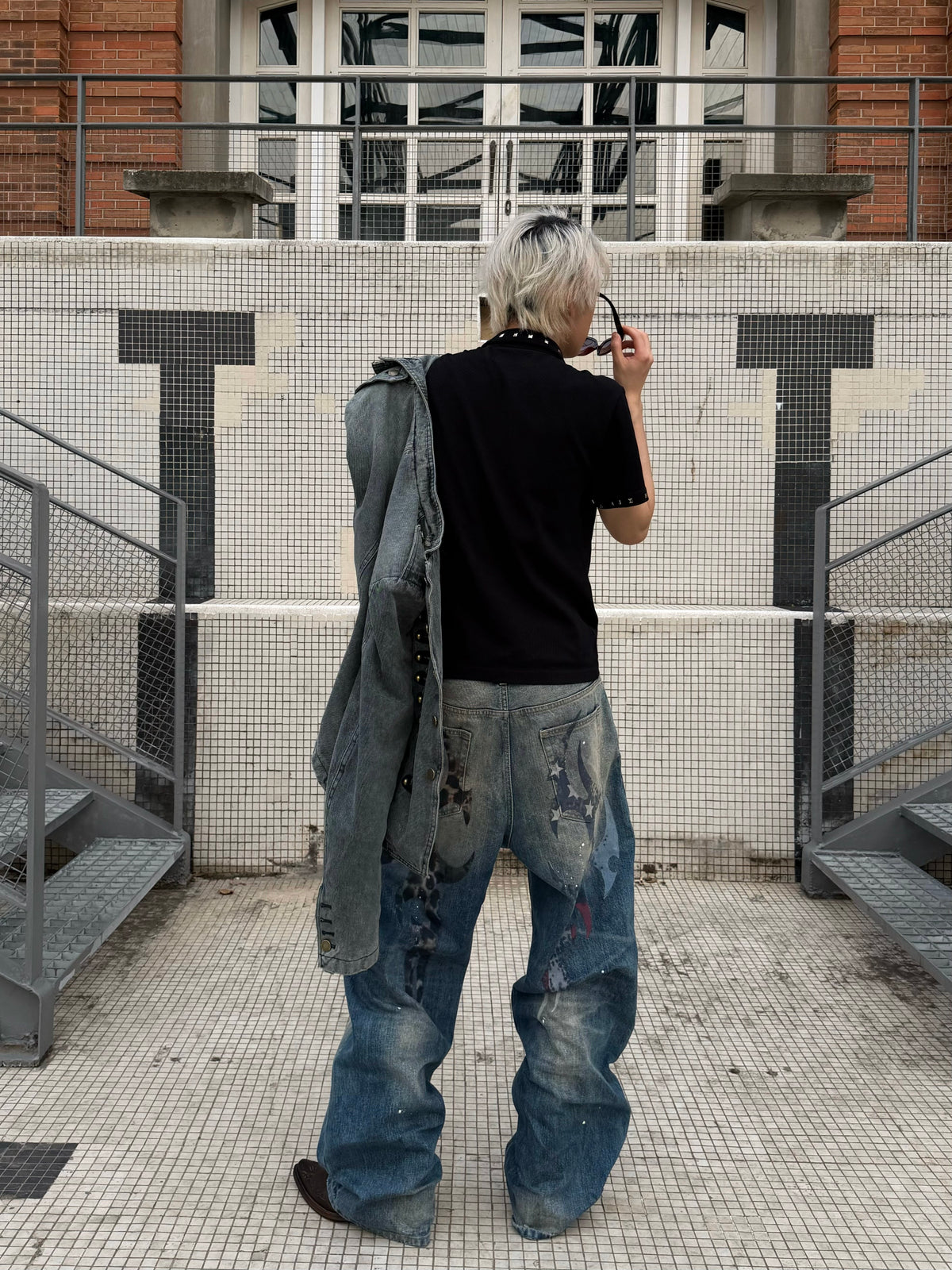 Wide Leg Damage Washed Denim Jeans WN27183