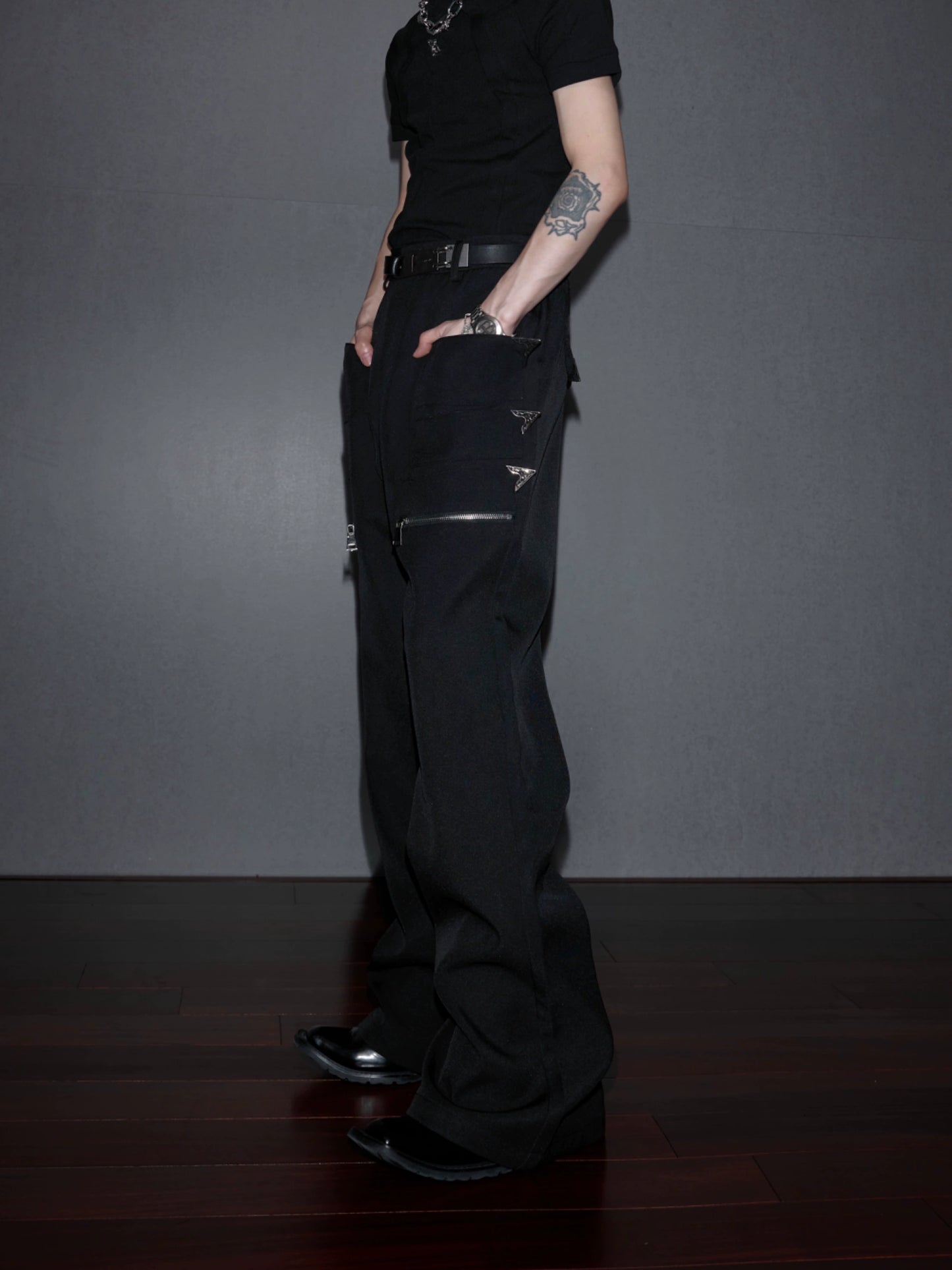 Asymmetrical Metal Zipper Flare Pants WN20682