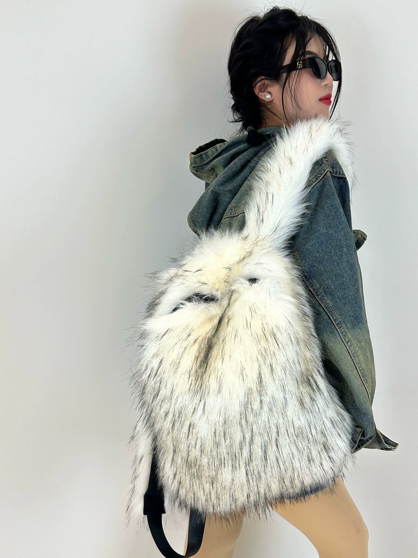 Plush Tassel Backpack WN20548-K2