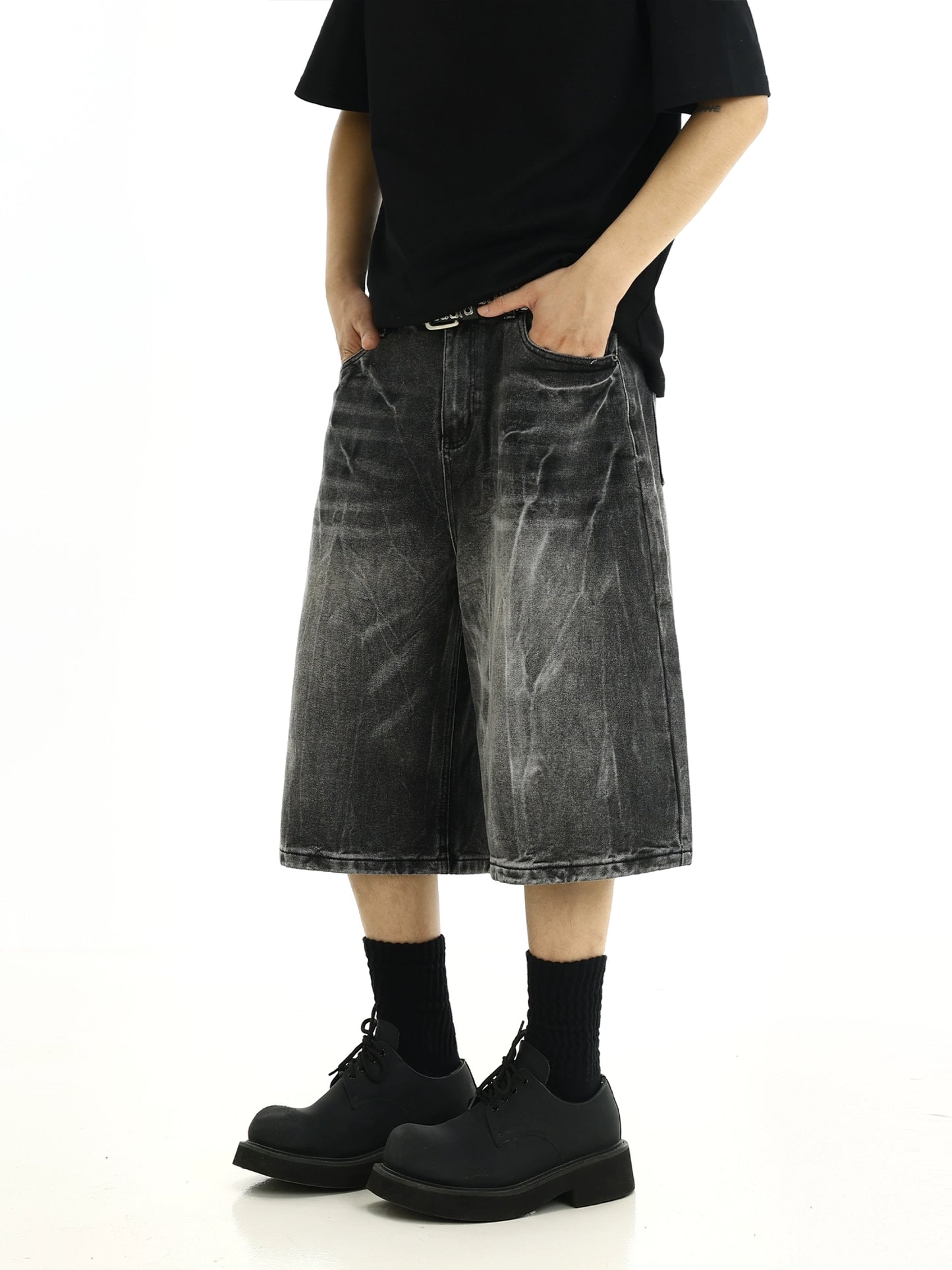 Washed Wide Leg Straight Denim Short Pants WN8265