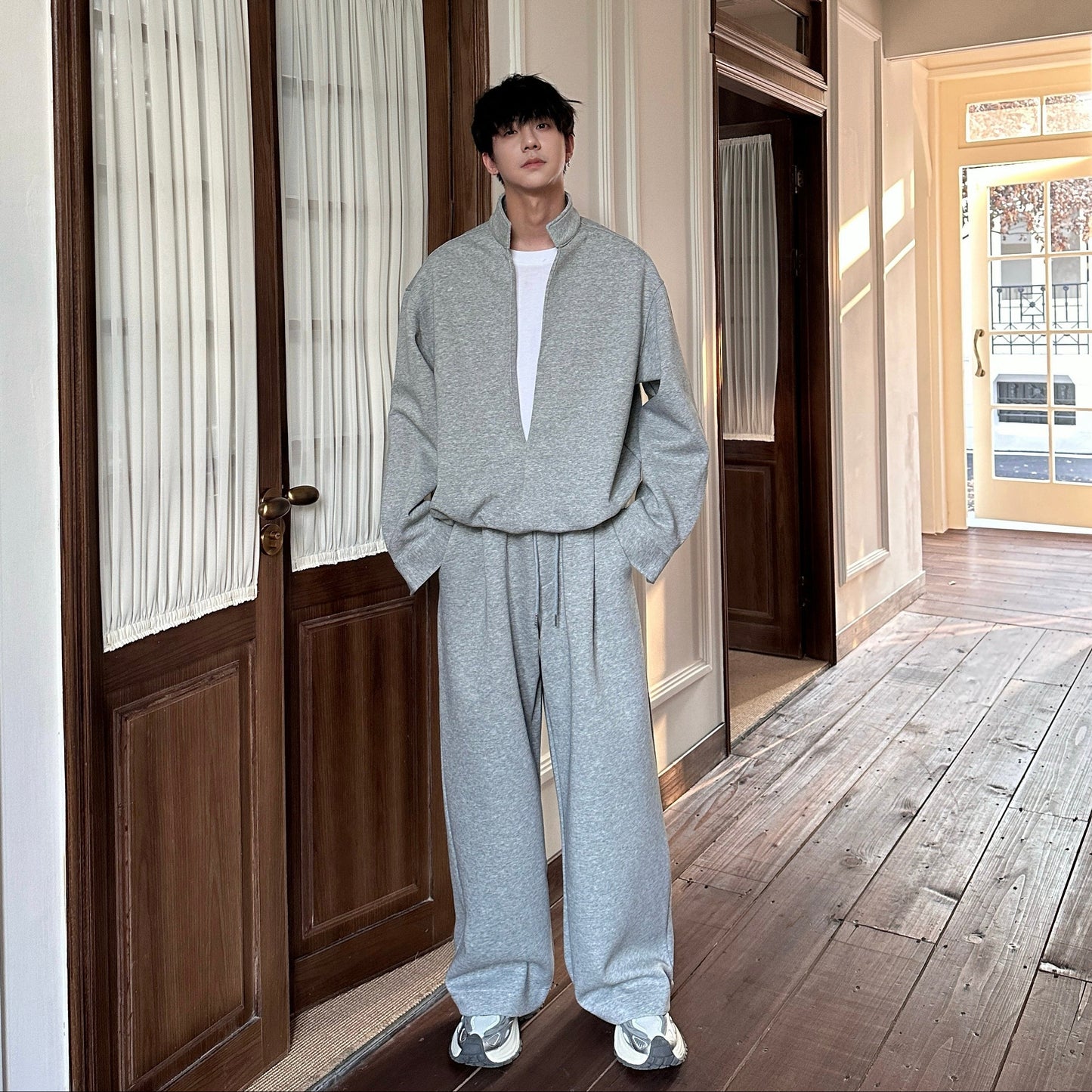 Half-Zip Sweatshirt & Wide Leg Sweatpants Setup WN25311