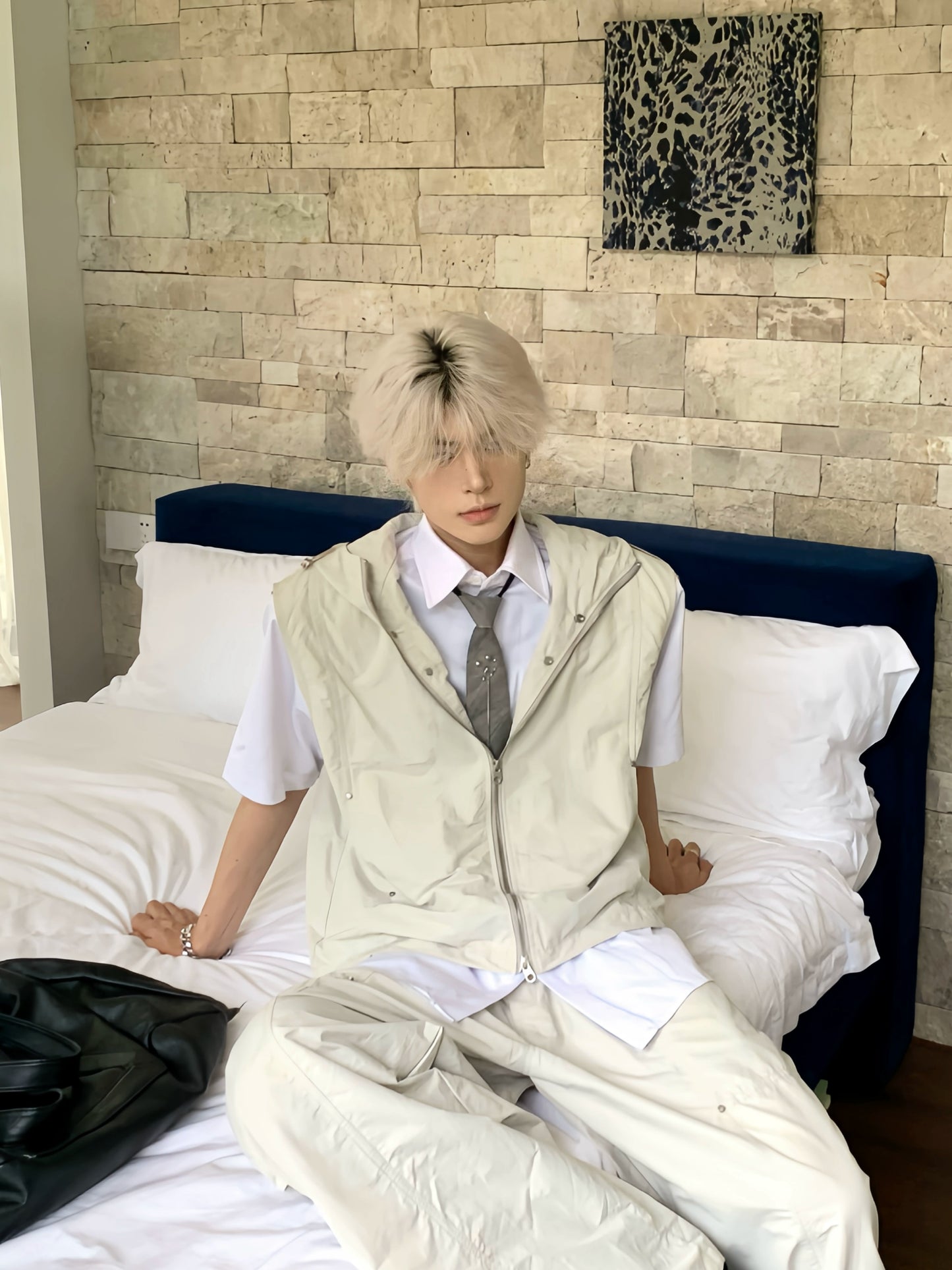 Hooded Sleeveless Vest Jacket & Cargo Pants Setup WN19785