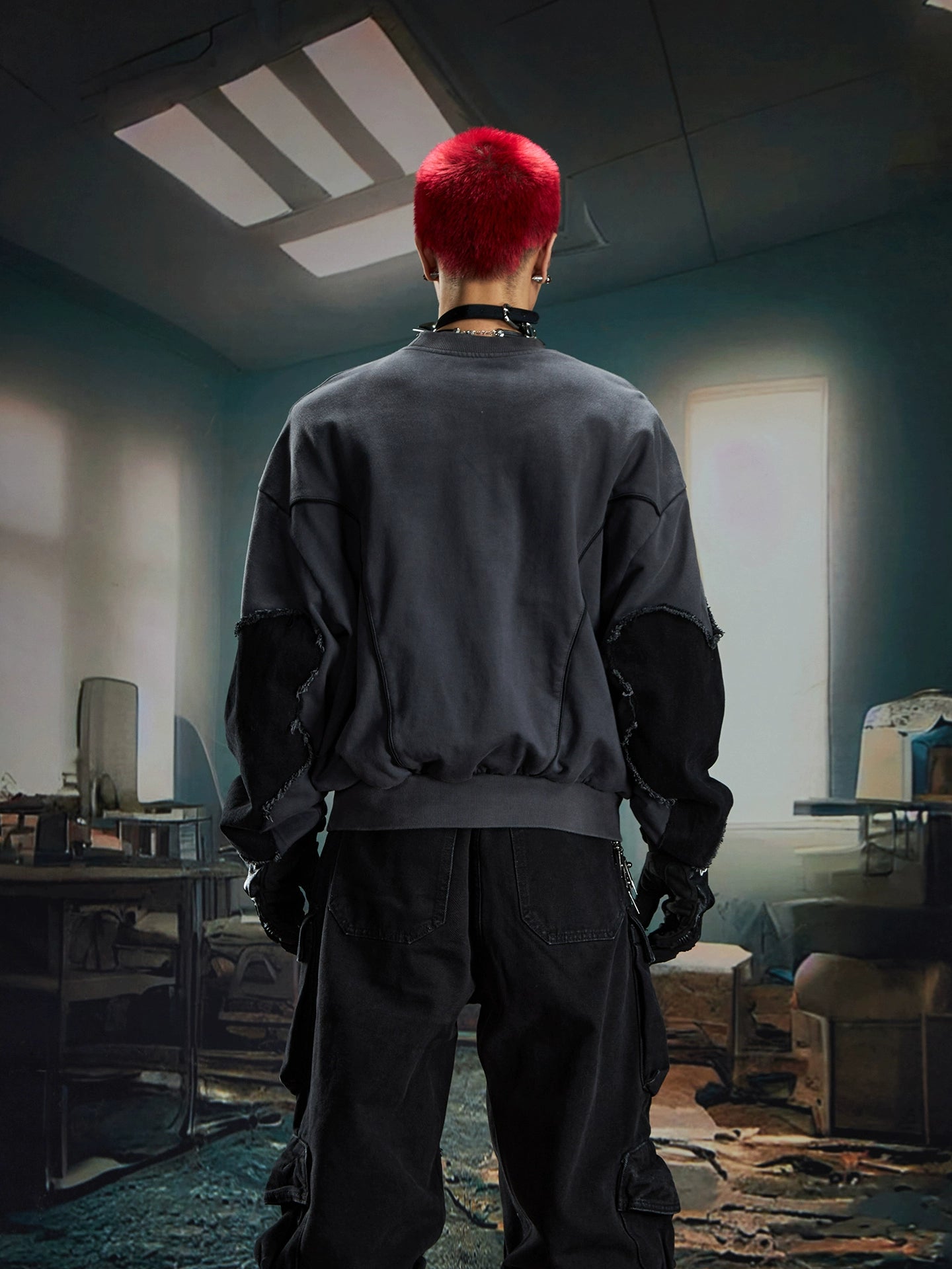 Deconstructed Patchwork Star Raw Hem Oversize Sweatshirt WN20573