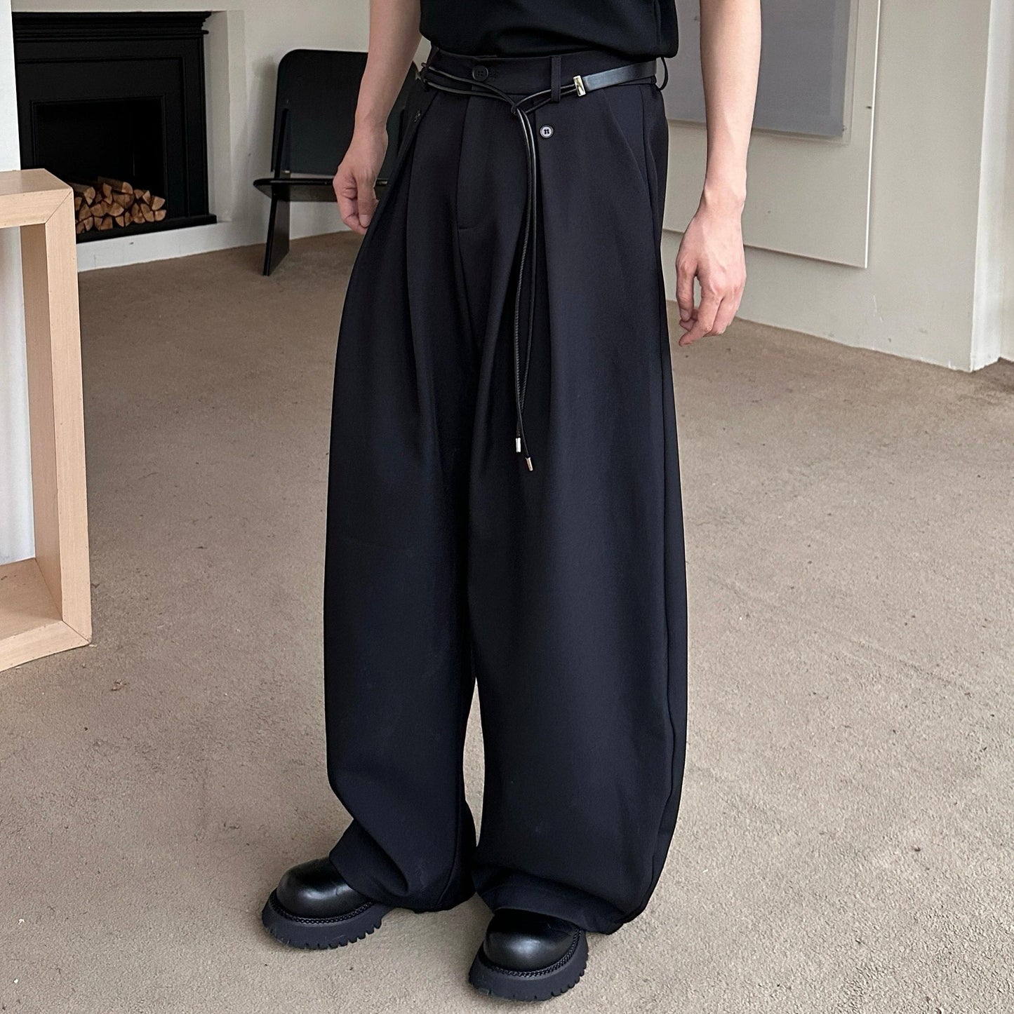 Deconstructed Pleats Draped Wide Leg Trousers WN25250