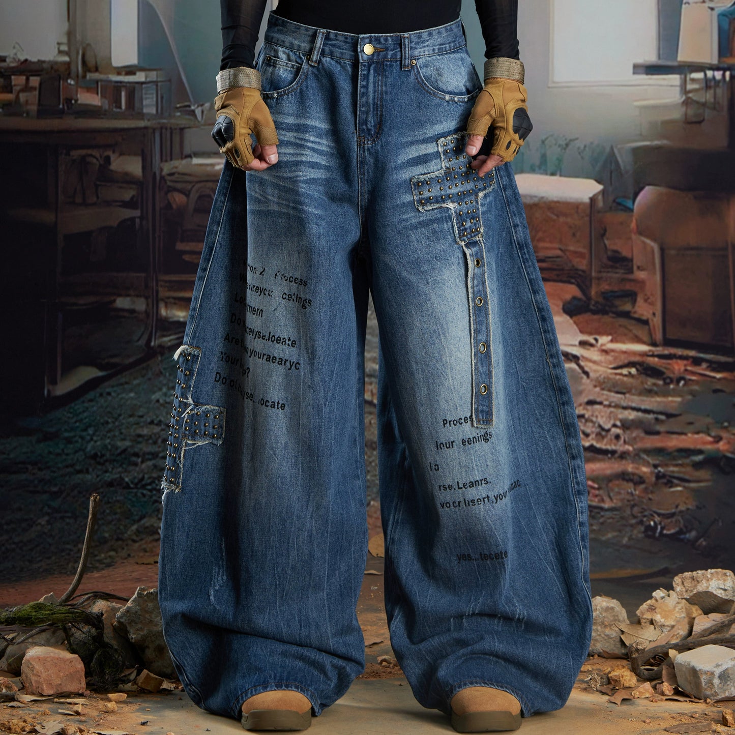 Splicing Studs Washed Damage Wide Leg Denim Jeans WN21343
