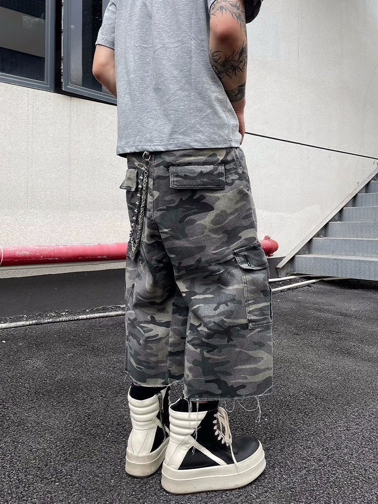 Camouflage Multi Pocket Damage Denim Cargo Half Pants WN18814