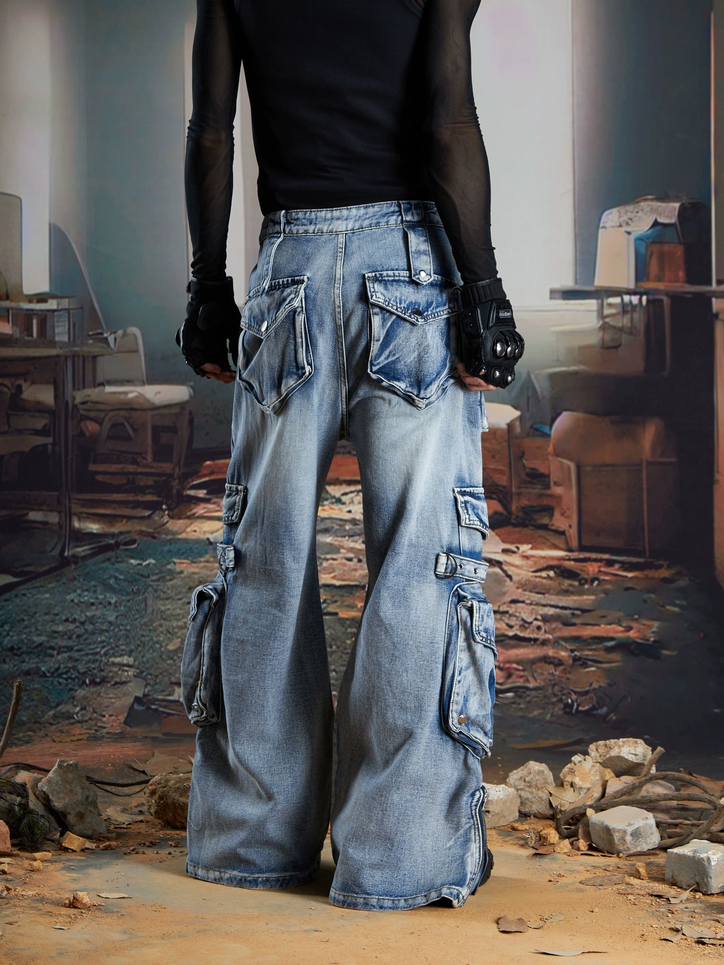 Splicing Multi-Pocket Washed Damage Cargo Denim Jeans WN21334