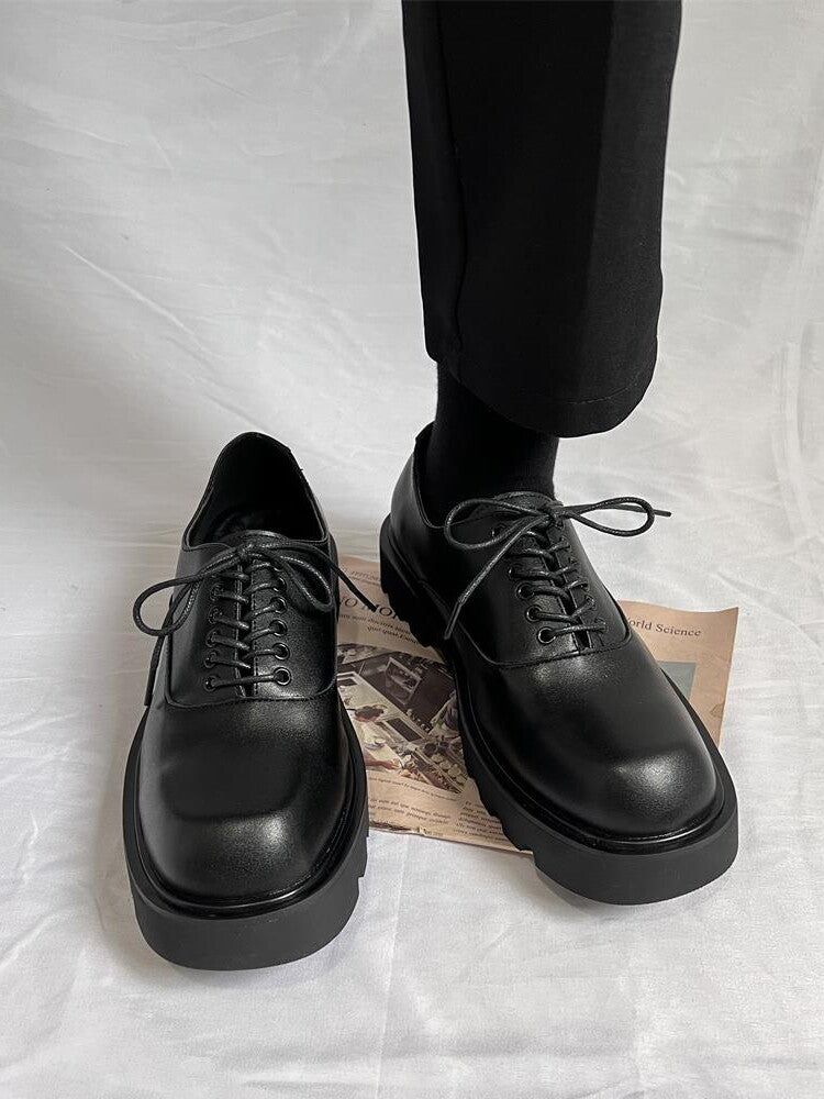 Lace Up Thick Sole Classic Round Toe Shoes WN24569