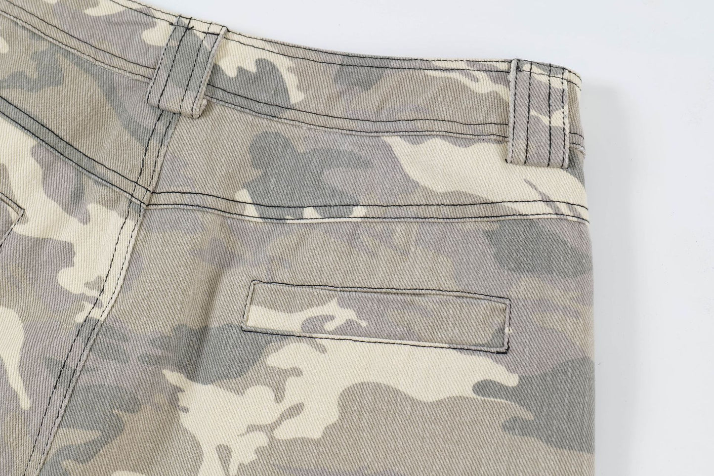 Camouflage Washed Straight Cargo Denim Jeans WN12745
