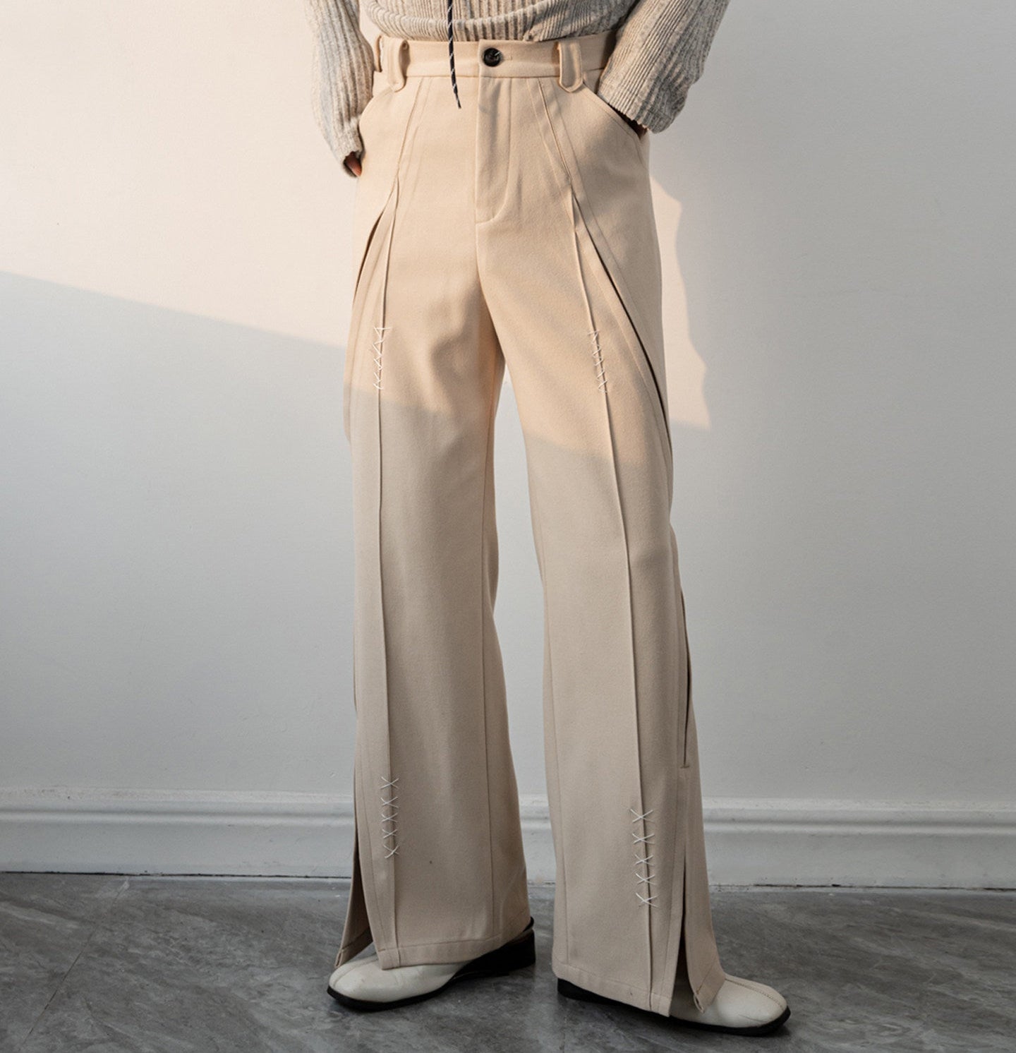 Floral Embroidery Tailored Jacket & Side Slits Wide-Leg Trousers Setup WN23635