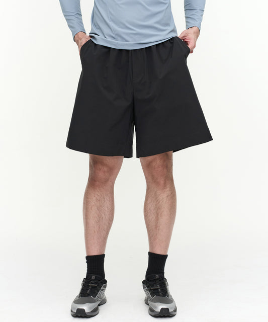 Lightweight Water-Repellent Short Pants WN13771