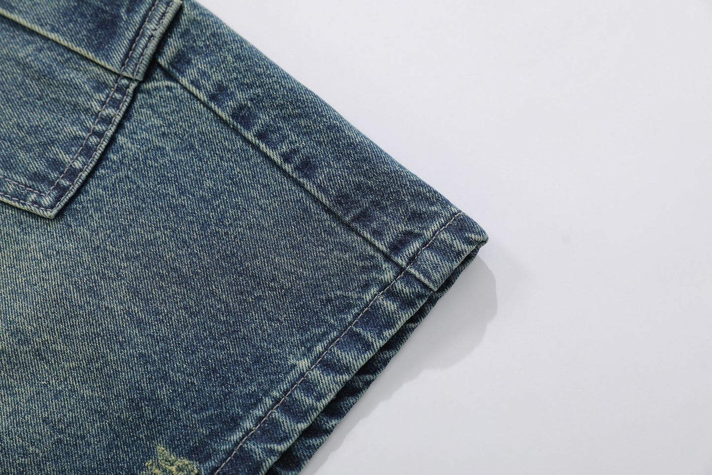 Washed Multi Pocket Letter Print Denim Half Jeans WN25994