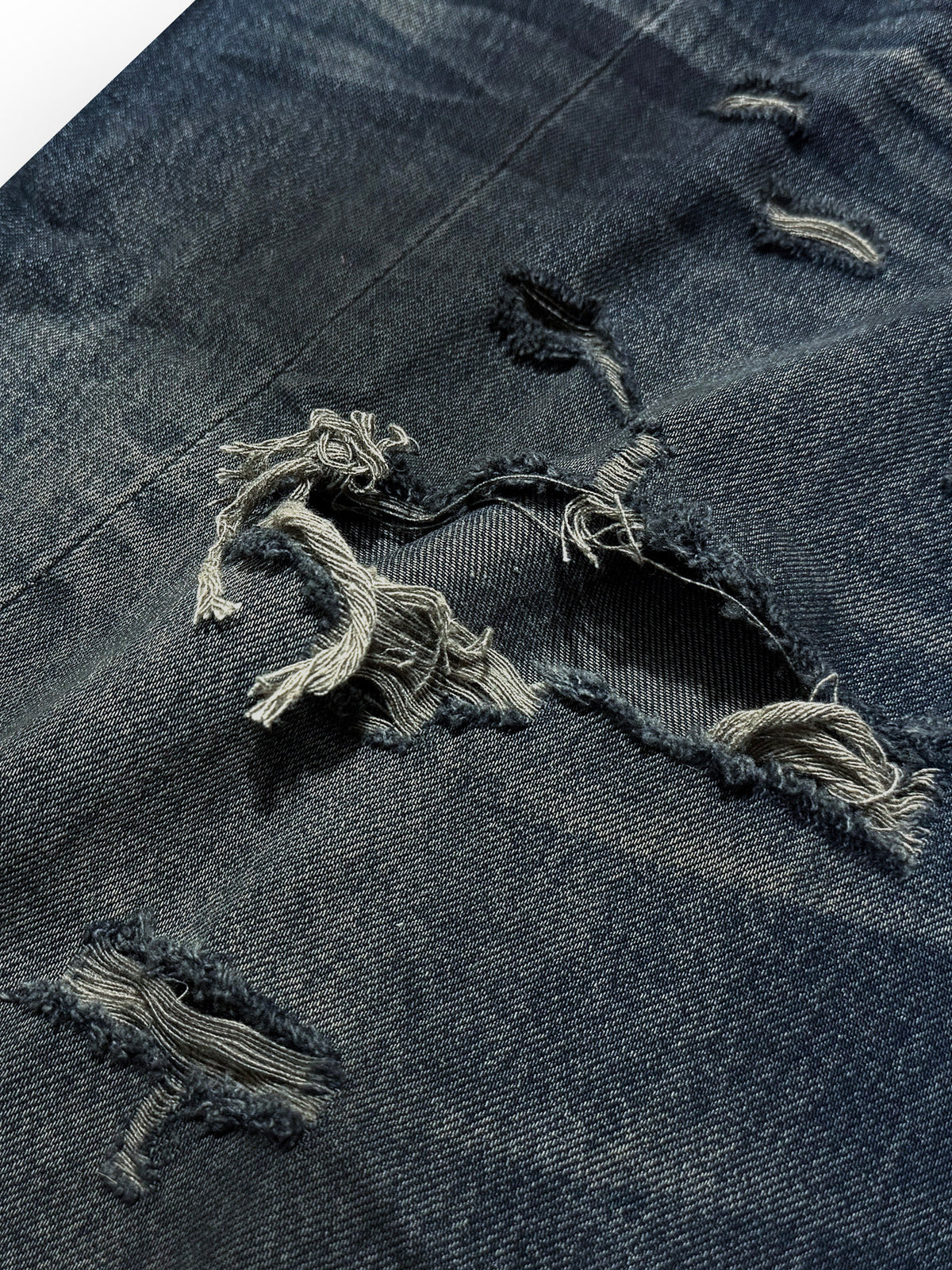 Whisker Wrinkle Damage Straight Denim Jeans WN27068