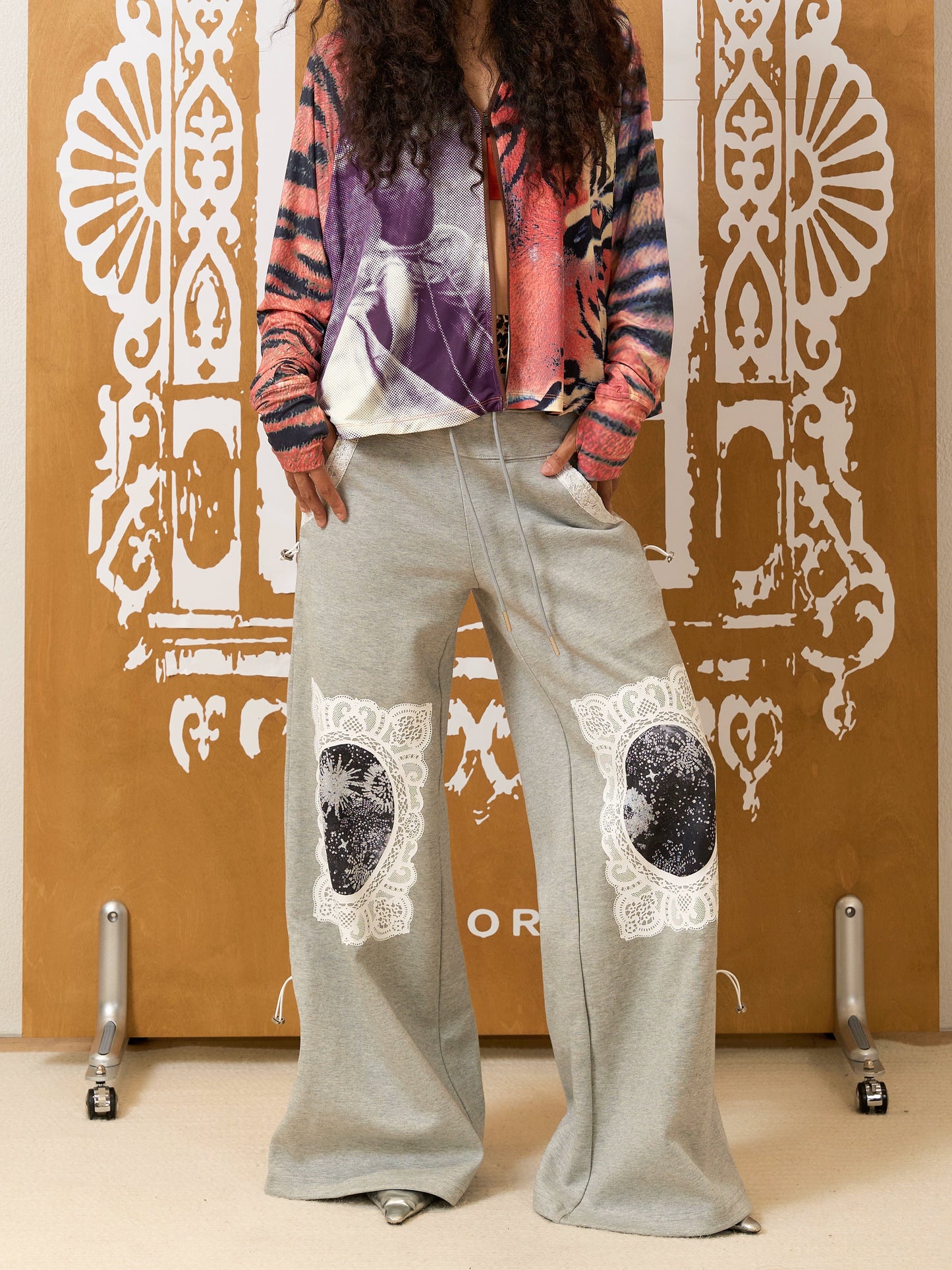 Lace Trim Sequin Print Wide Leg Flare Sweatopants WN19017