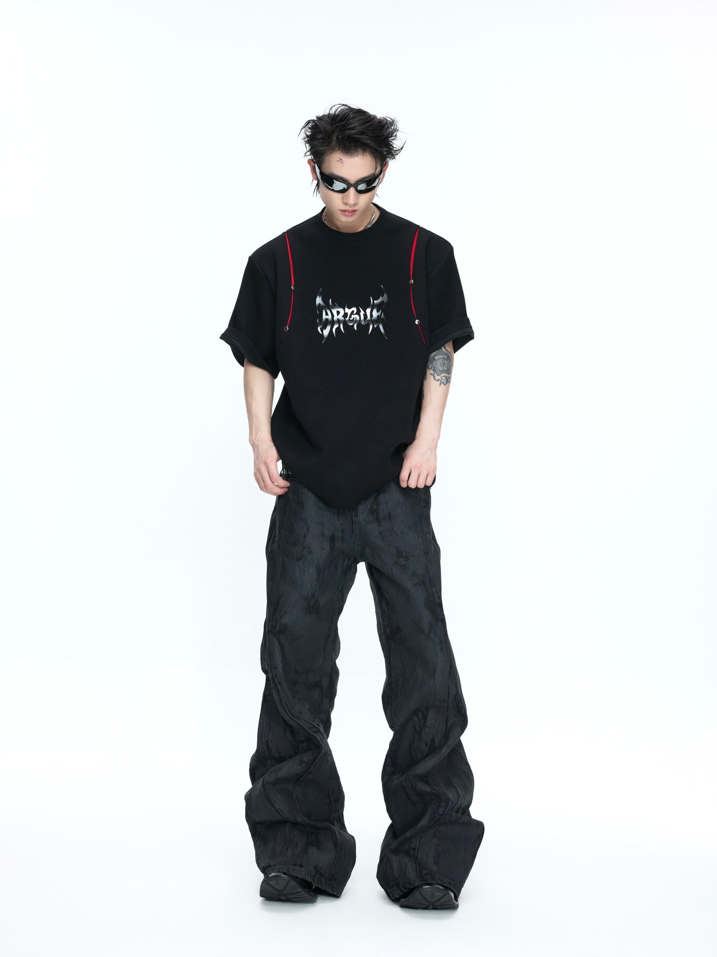 Deconstruction Liquid Print Contrast Panel Rivet Short Sleeve T-Shirt WN26976