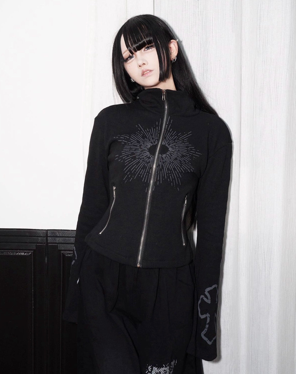 Cross Print Standing-Collar Zipper Short Jacket WN22168