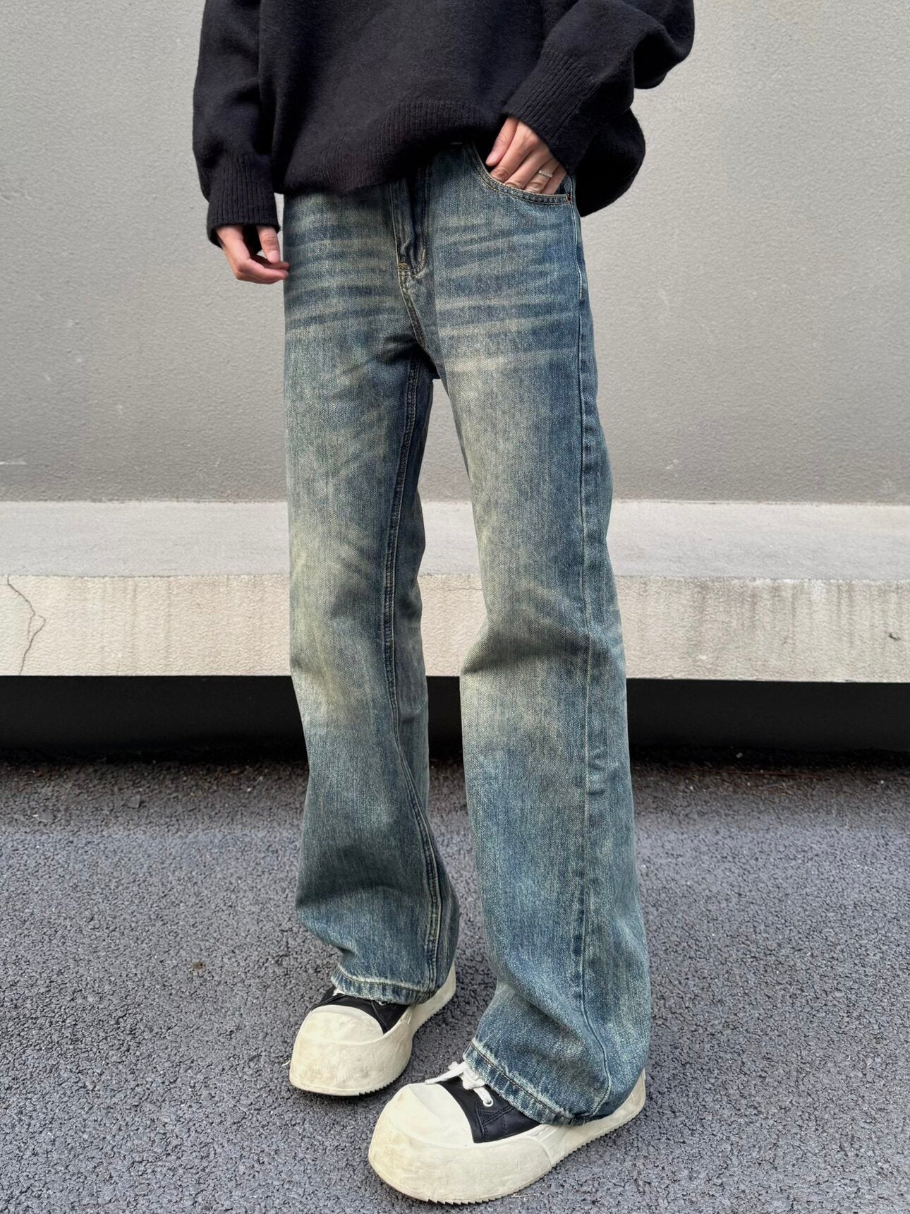 Slub Texture Washed Flare Denim Jeans WN23189