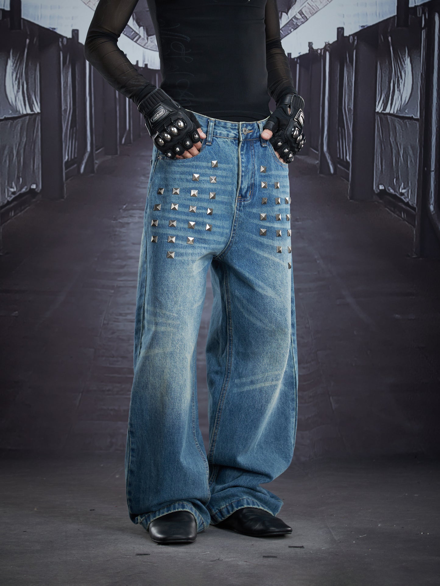 Heavy Metal Stud Whisker Wash Straight Denim Jeans WN22883