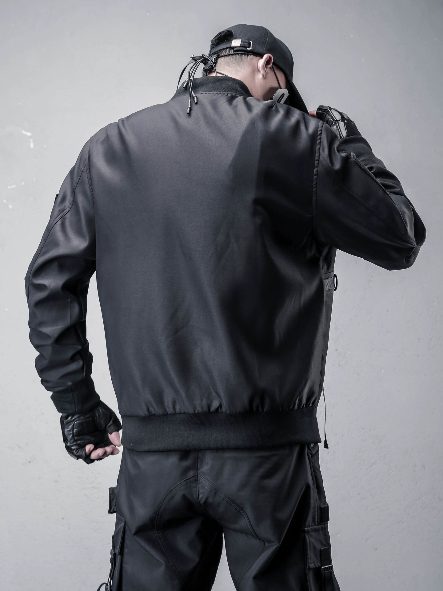 Large Pocket Buckle Tactical Jacket WN22334