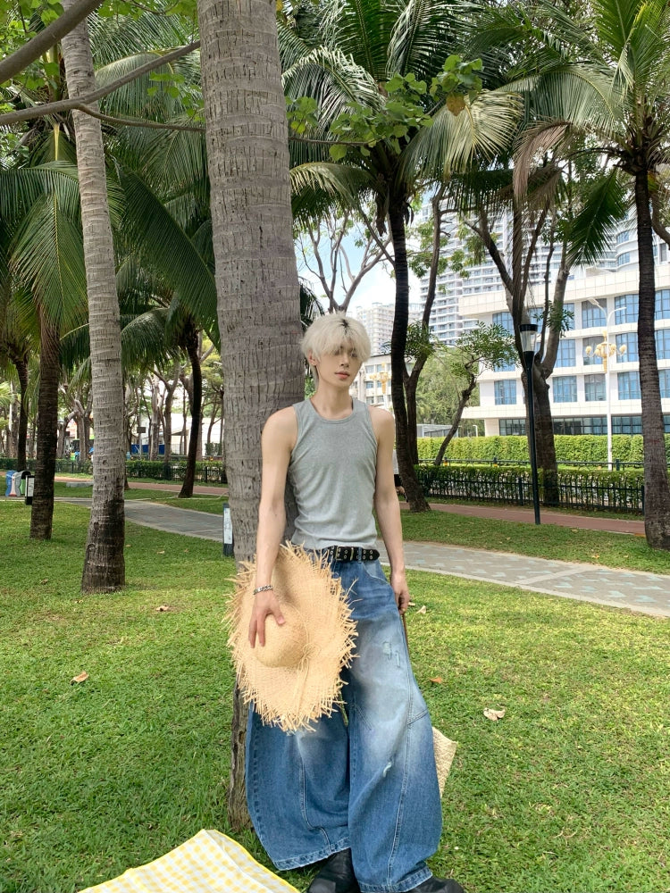 Scimitar Cut Damage Wide Leg Denim Jeans WN19732