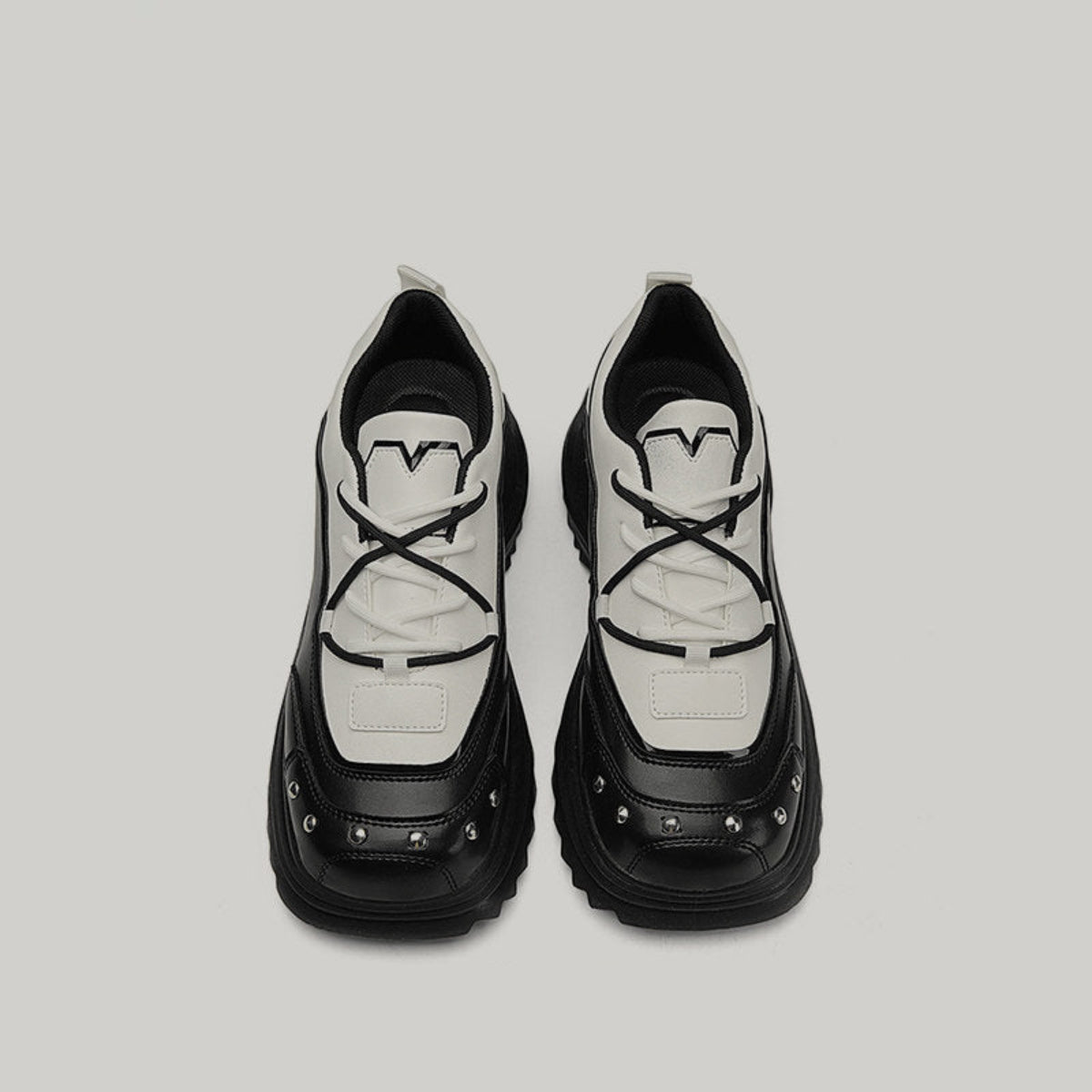 Rivet Non-Slip PU Leather Lace-Up Shoes WN23532
