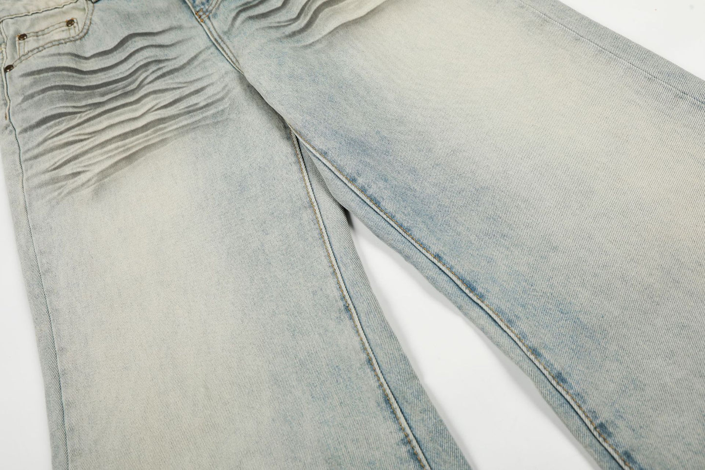 Washed Whisker Straight Denim Jeans WN25909