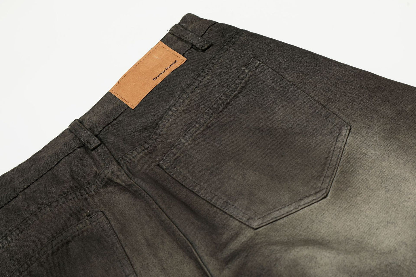 Dirty Washed Curved Denim Jeans WN25997