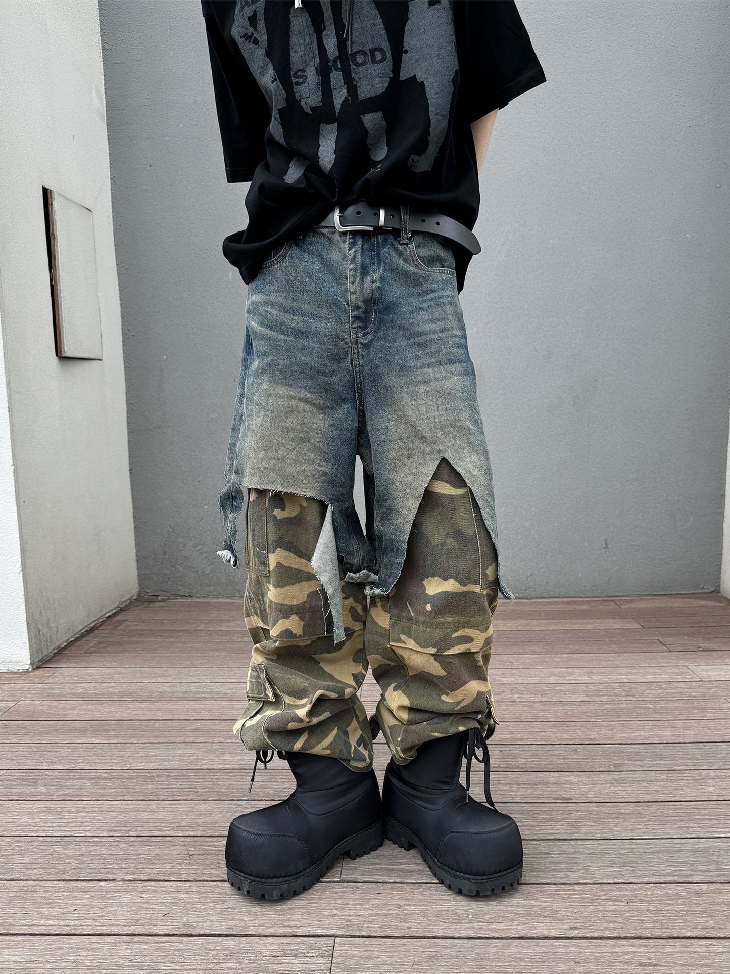 Camouflage Fake Layered Damage Wide Leg Denim Jeans WN22947