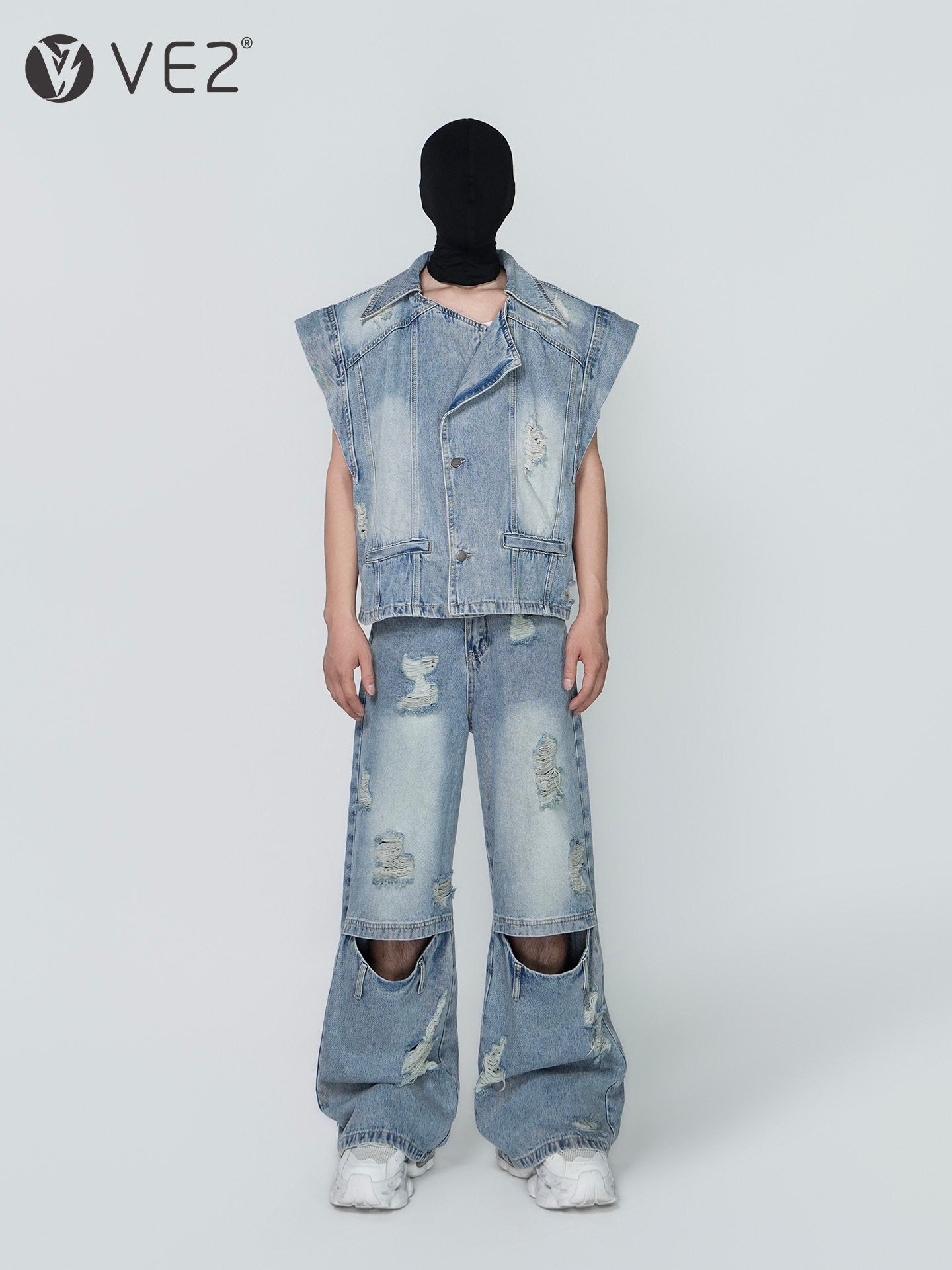 Damage Washed Sleeveless Denim Jacket & Cutout Wide Leg Denim Jeans Setup WN24303