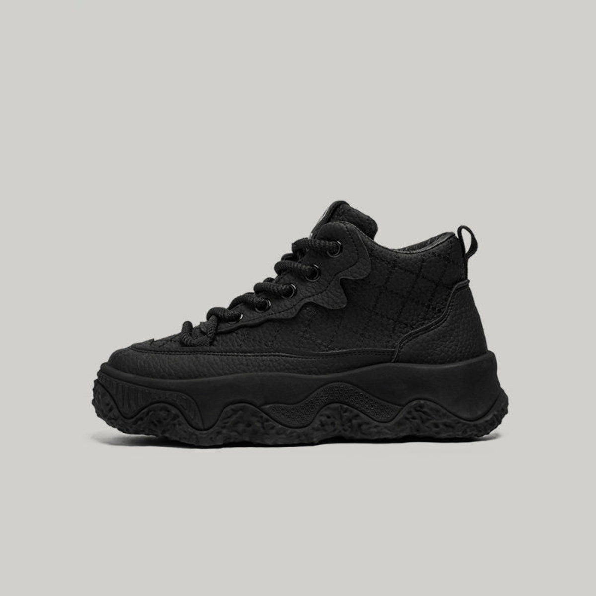 Embossed Platform Lace-Up Sneakers WN23510