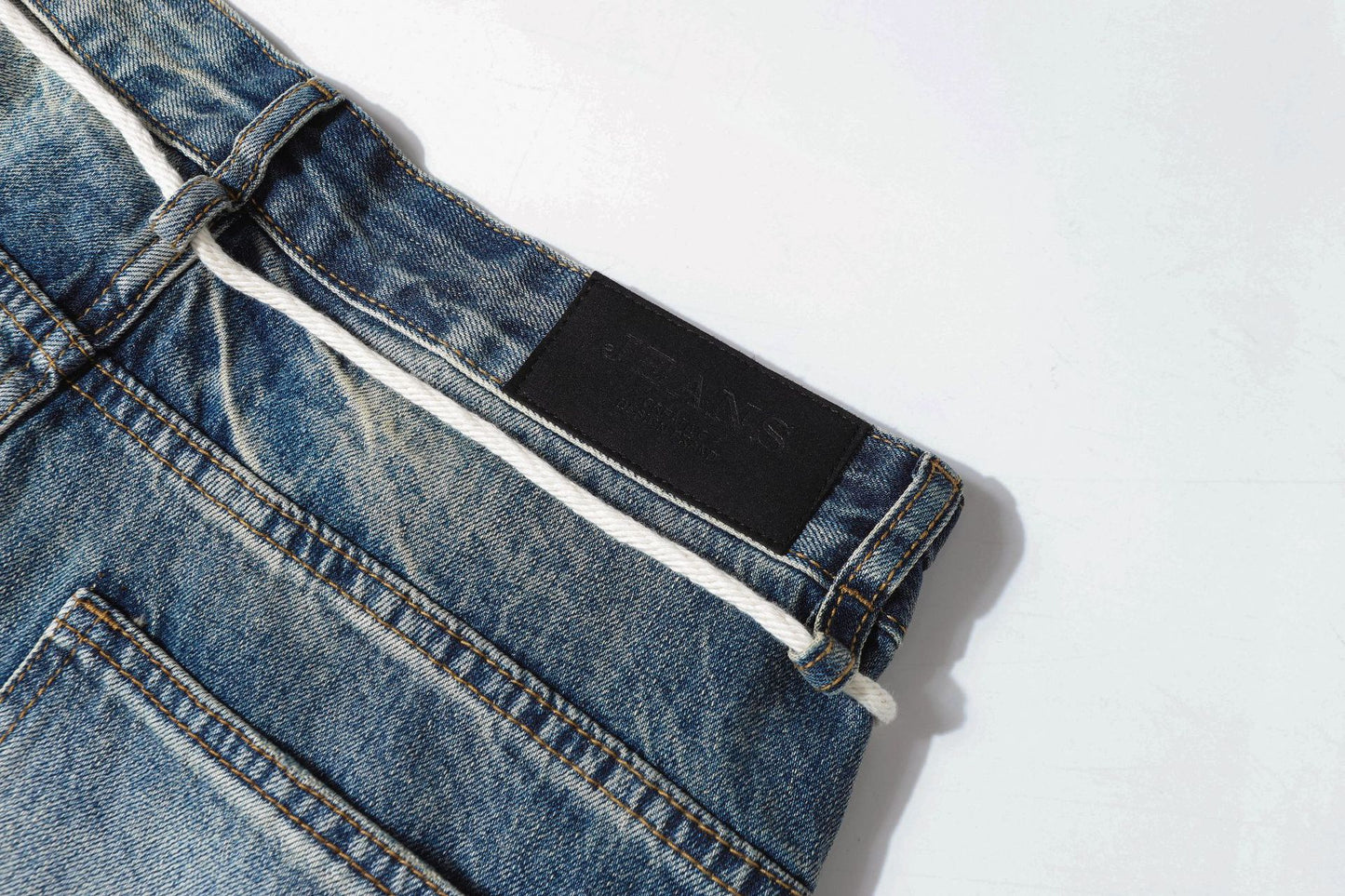 Washed Lightning Drawstring Denim Half Pants WN25850
