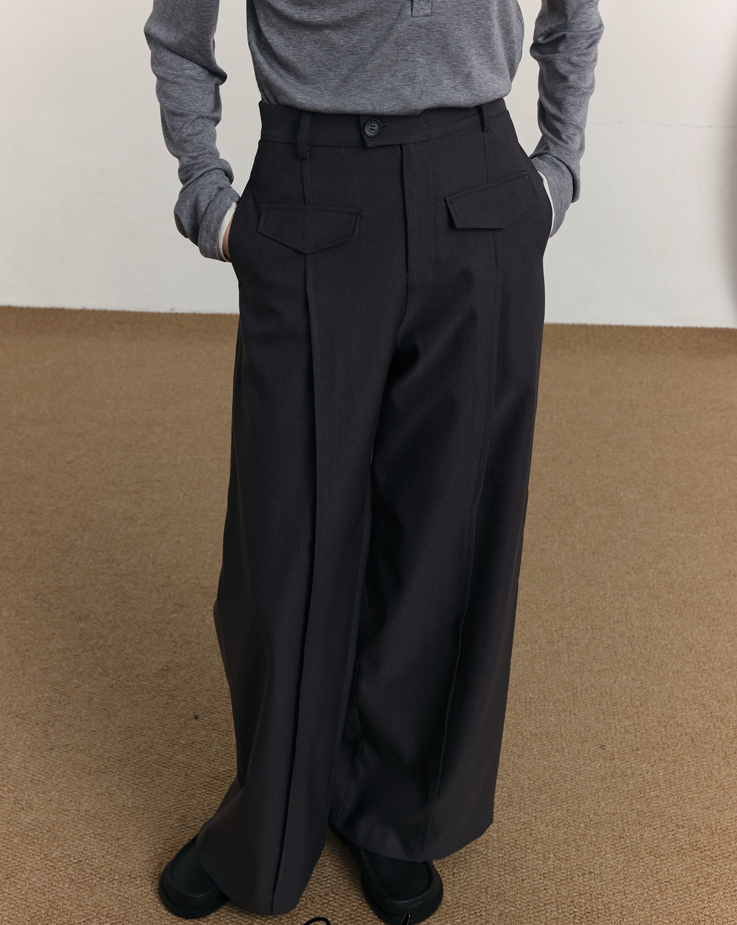 Flap Pockets Straight Trousers WN21638