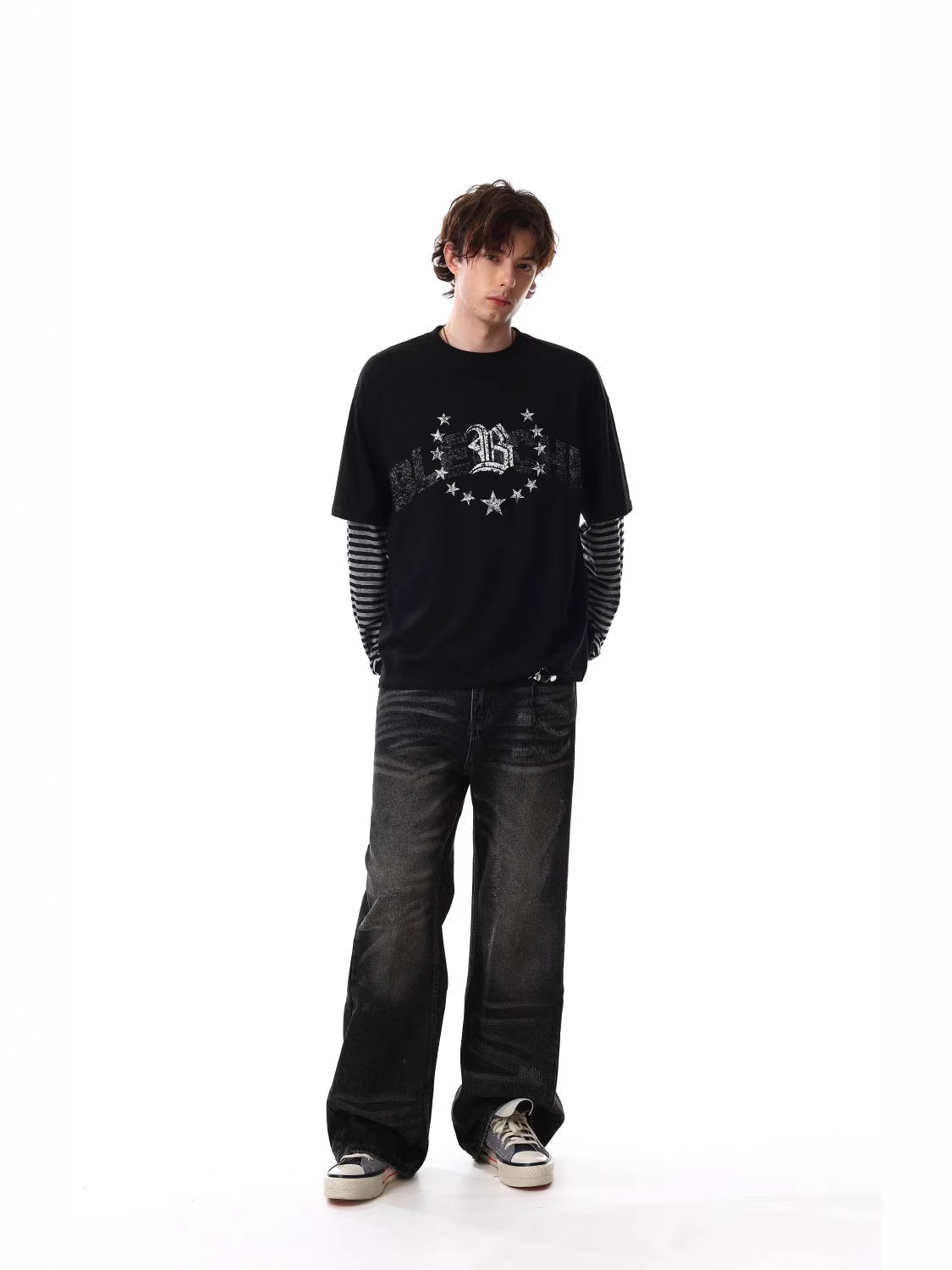 Fake Layered Stripe Graphic Long Sleeve T-Shirt WN28013