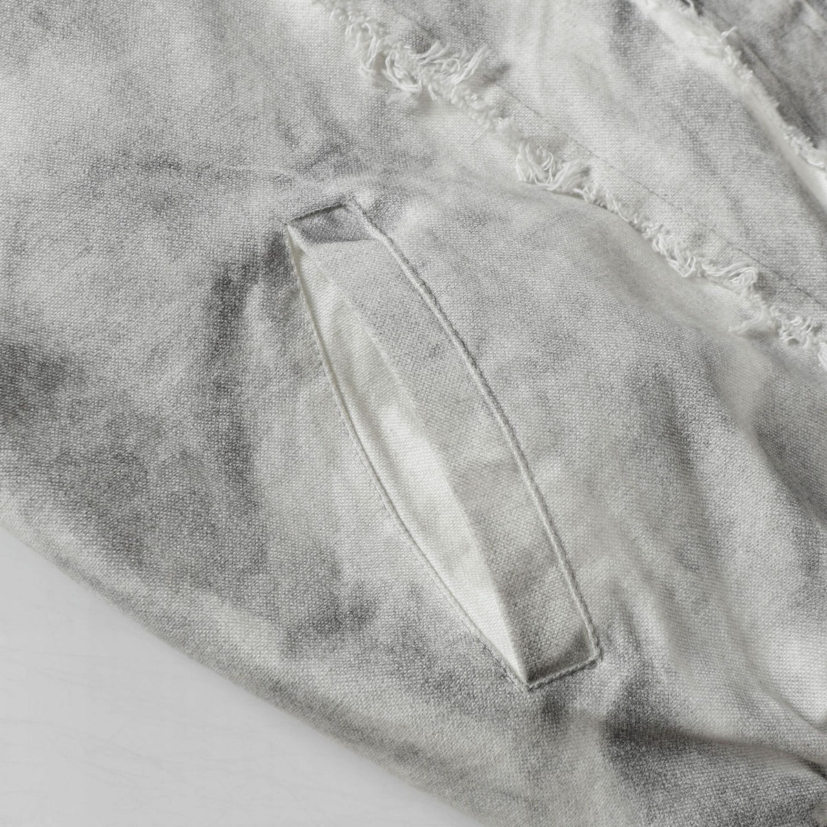 Frayed Damage Hooded Zipper Jacket WN27974